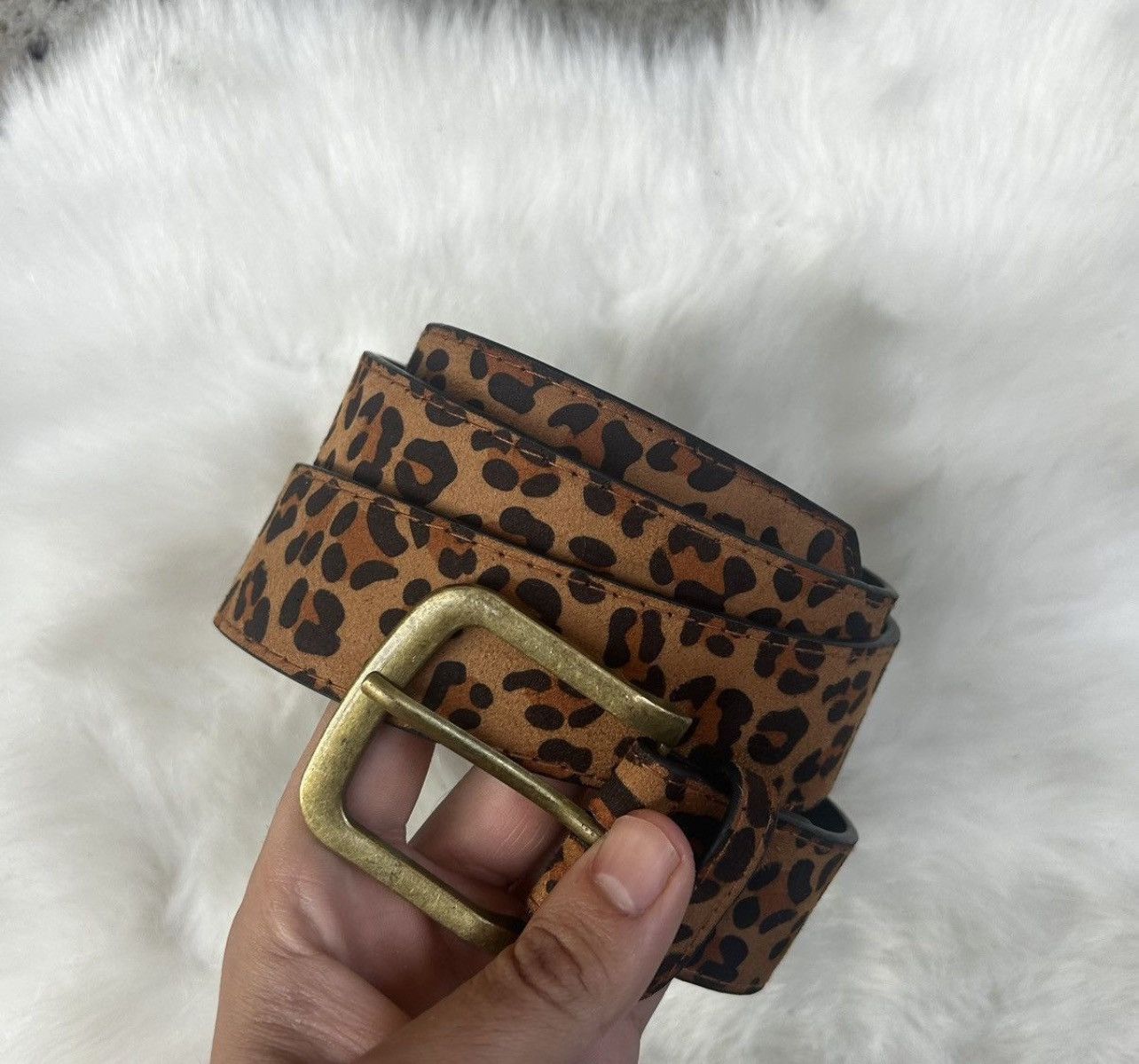 Japanese Brand 2000s leopard cheetah print belt Size 32 - 2 Thumbnail