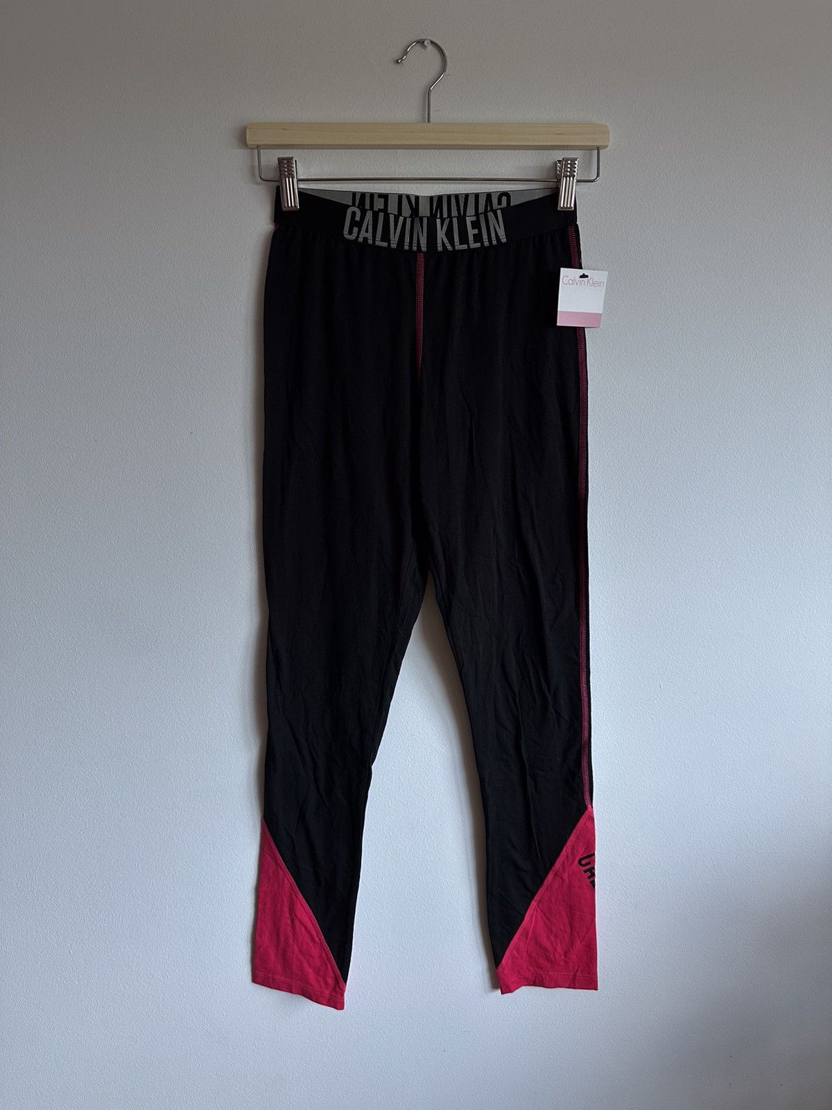 Calvin Klein Calvin Klein new leggings Size 24" / US 00 / IT 34 - 1 Thumbnail