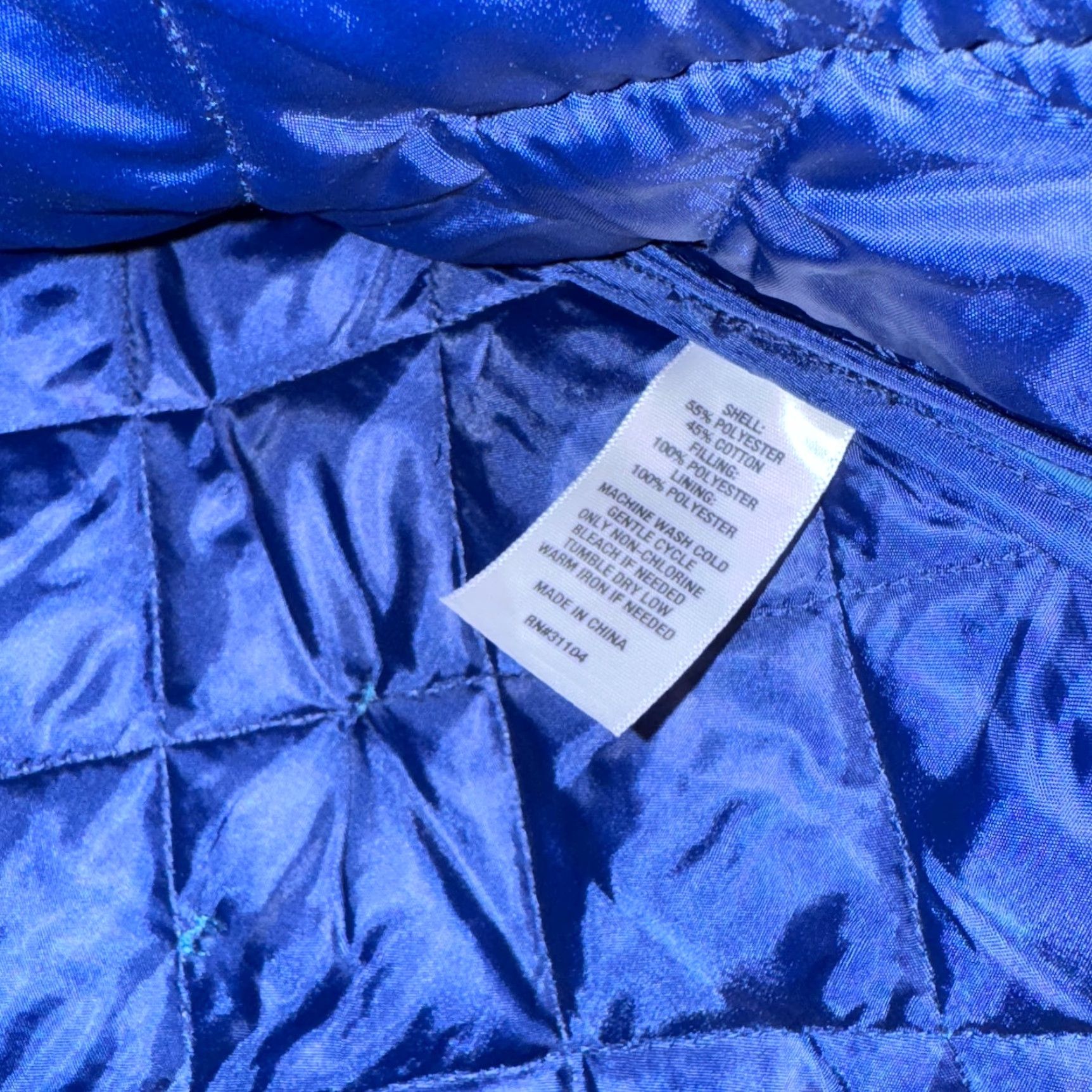 Vintage VINTAGE Crown & Ivy Quilted Full Zip Vest Mens M Beige & Blue Golf Sport Jacket Hiking Size US M / EU 48-50 / 2 - 5 Thumbnail