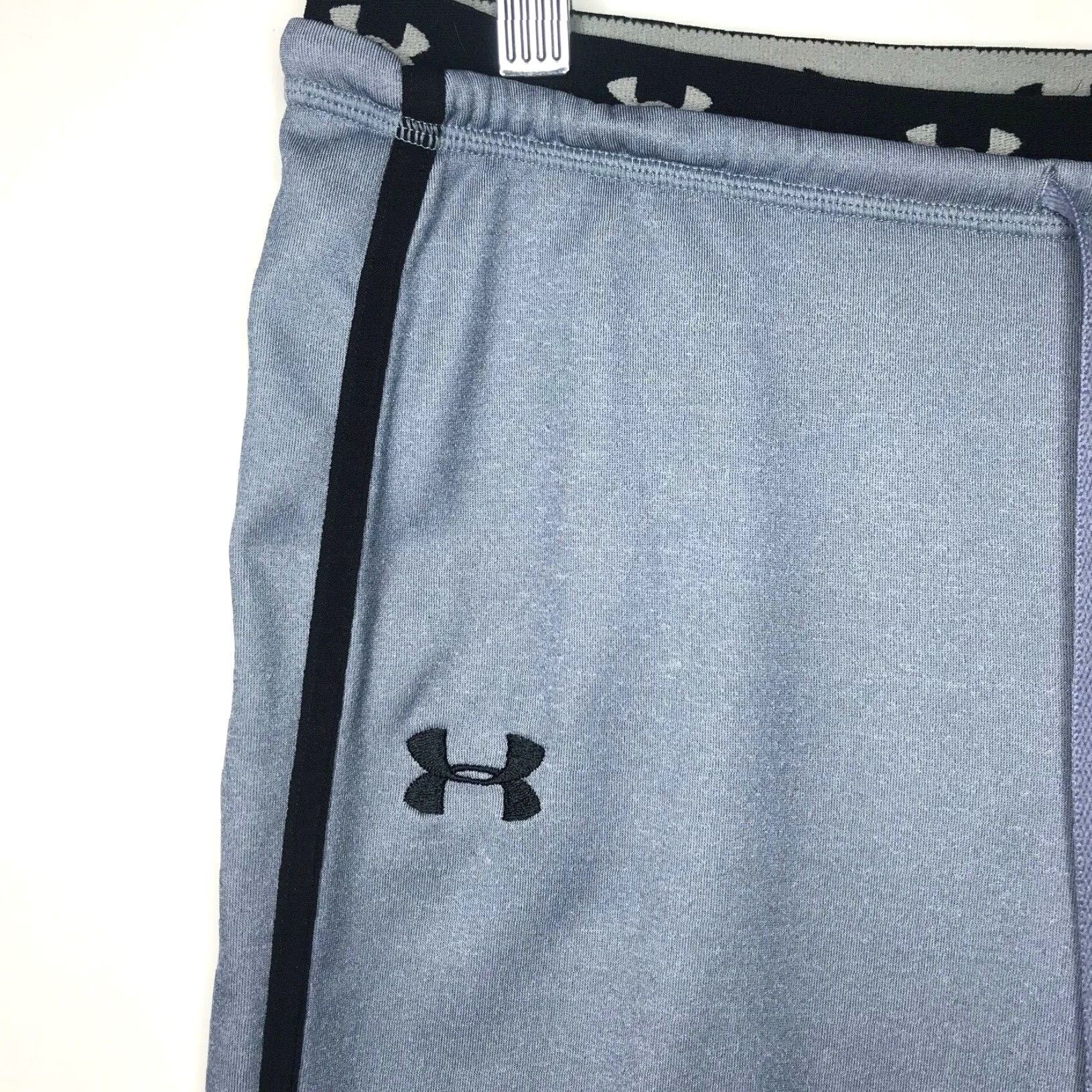 Under Armour Under Armour Women's Capri Cropped Pants Grey Athletic Lightweight M Size 32" / US 10 / IT 46 - 3 Thumbnail