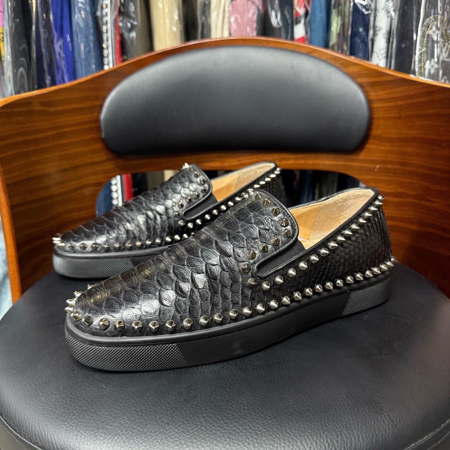 Christian Louboutin Christian Louboutin Black Lowtop Sneakers 39 Men Size US 6.5 / EU 39-40 - 1 Thumbnail