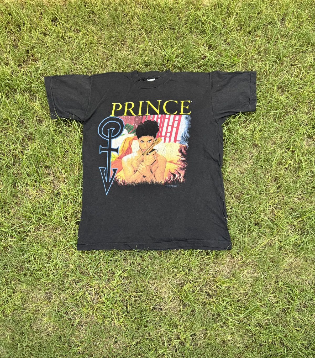 Prince Vintage 1992 Prince & The New Power Generation T-Shirt Size US XL / EU 56 / 4 - 1 Thumbnail