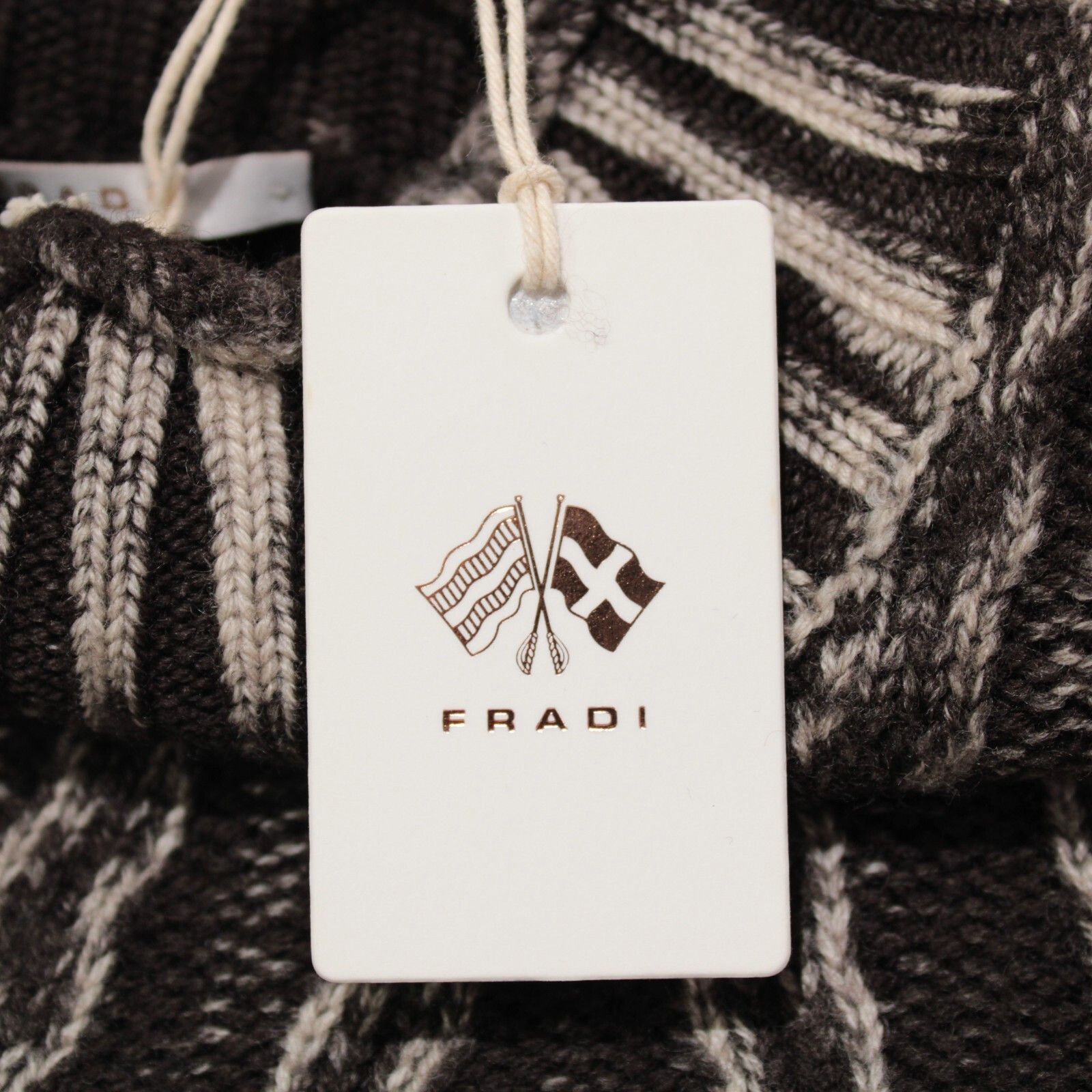 Other Fradi Sweater Size US XL in Brown Size US XL / EU 56 / 4 - 6 Thumbnail