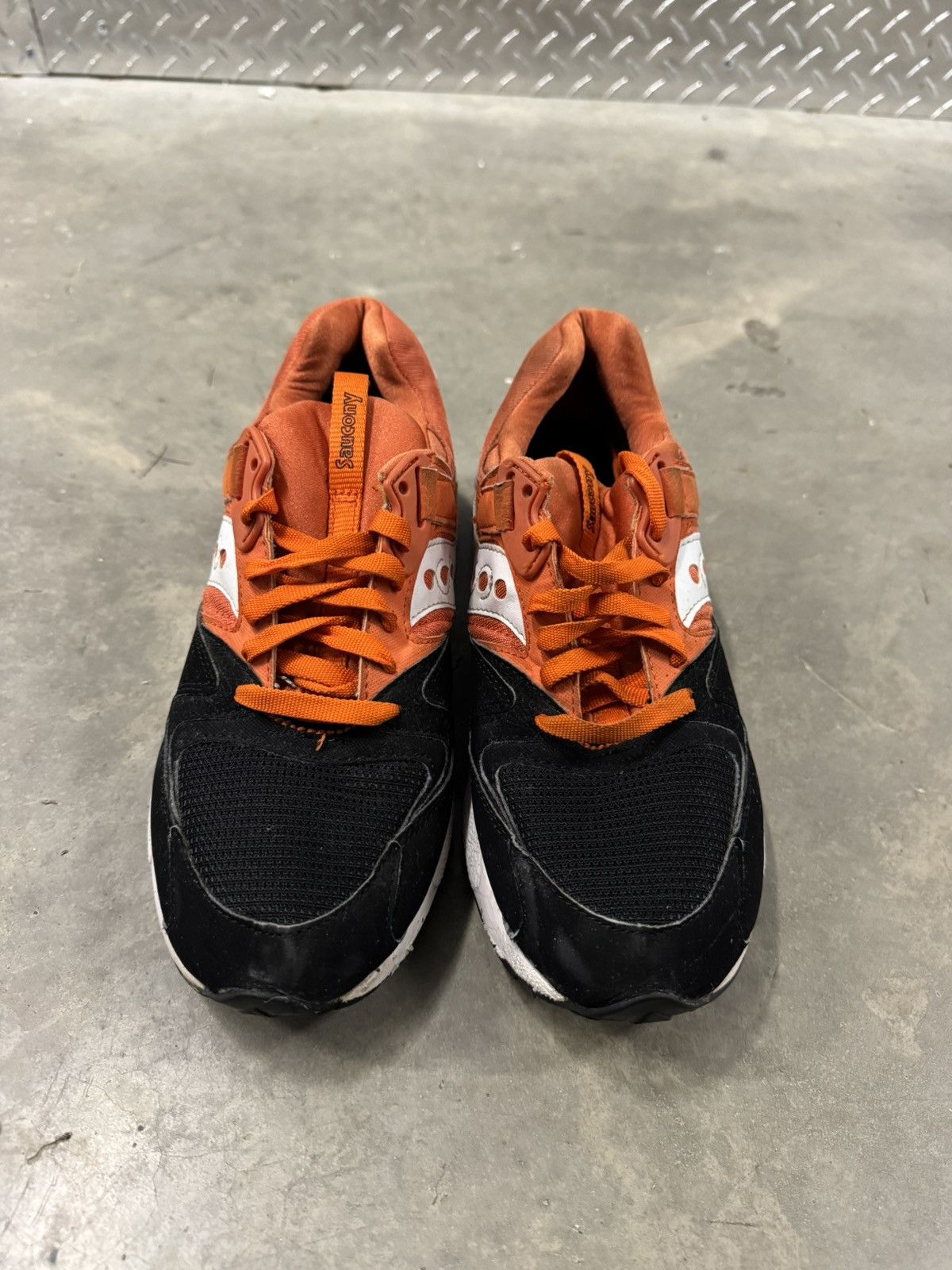 Saucony Saucony Grid 9000 Hallowed Pack Size 9.5 Size US 9.5 / EU 42-43 - 4 Thumbnail