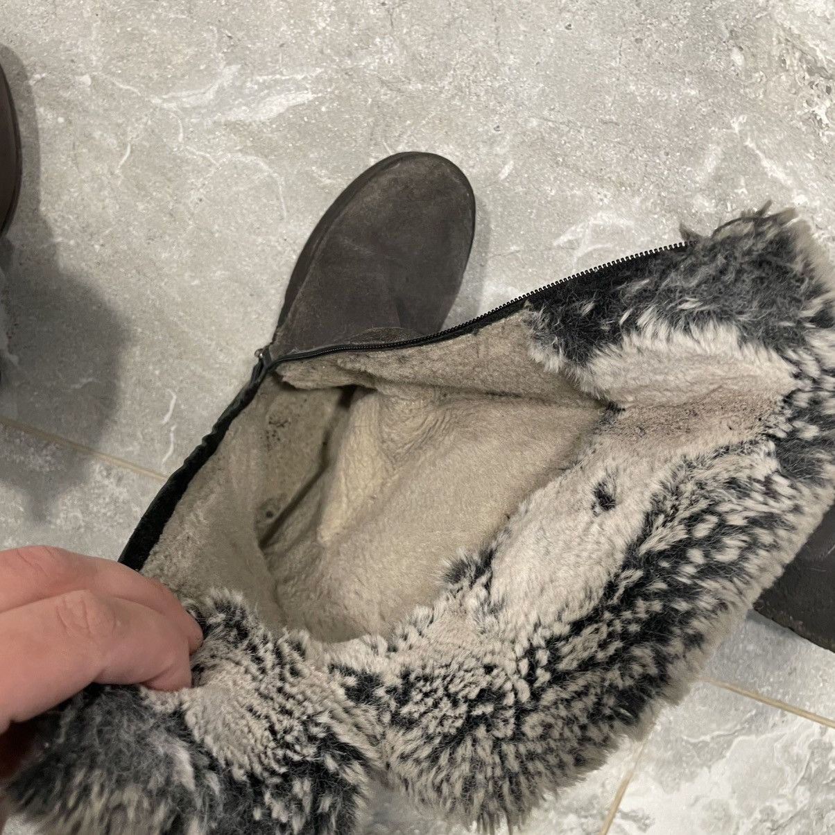Moose Knuckles Coat Grey White Fur