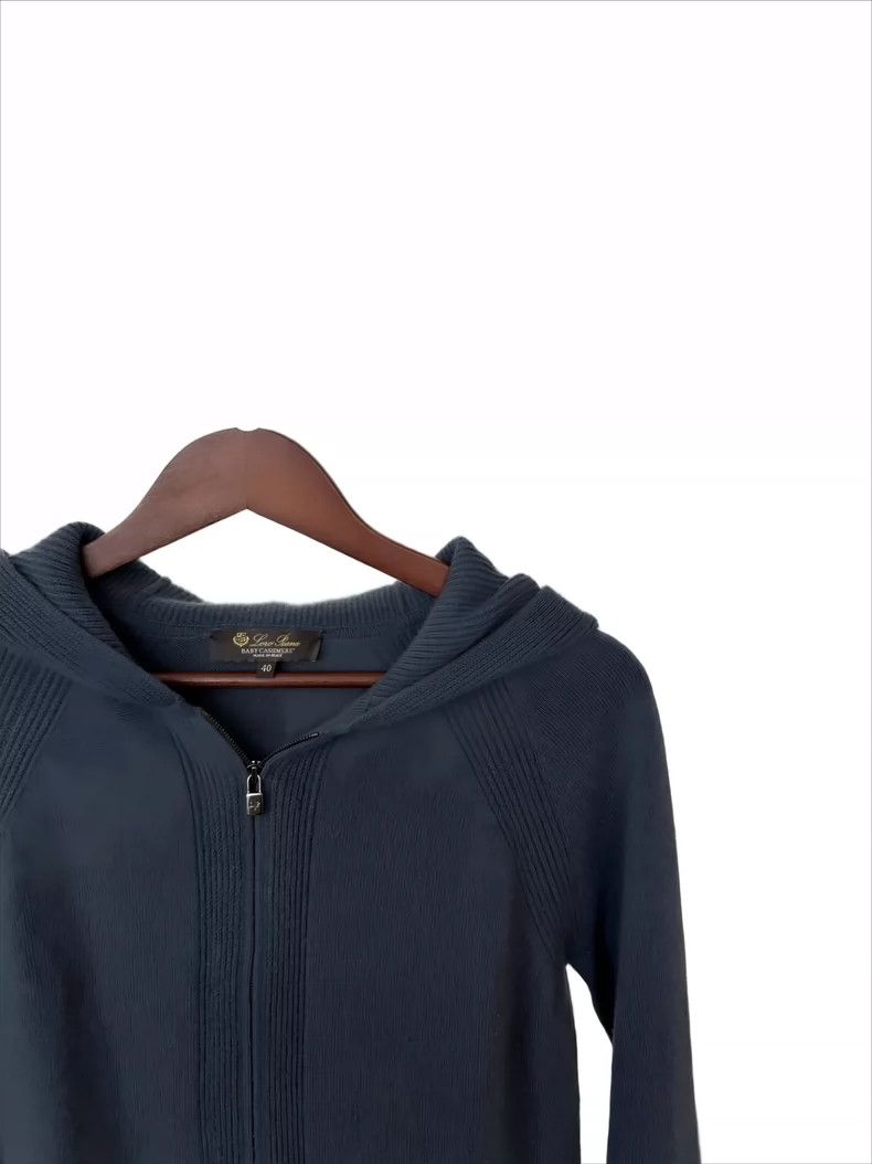 Loro Piana LORO PIANA Female pure color cashmere baby hooded knit swe Size S / US 4 / IT 40 - 2 Thumbnail