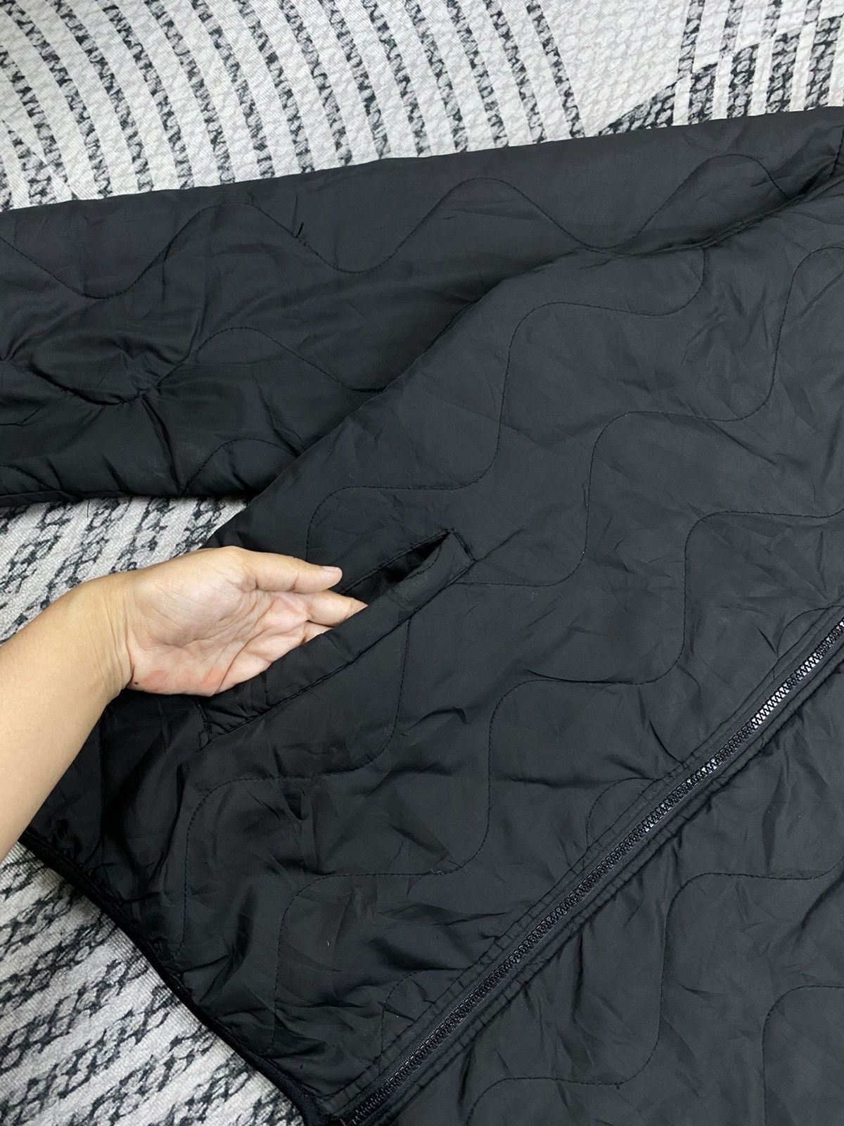 Devilock Vintage Devilock Black Market Patches Quilted Hooded Jacket Size US M / EU 48-50 / 2 - 7 Thumbnail