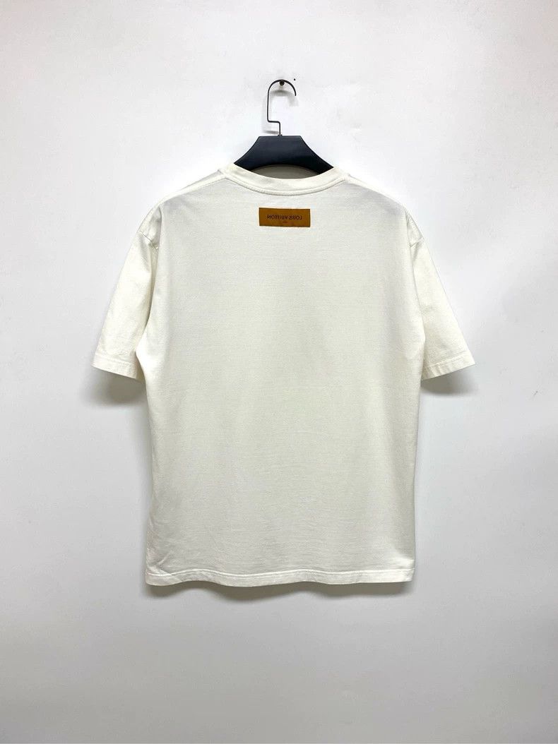 Louis Vuitton Louis Vuitton White graffiti short sleeves Size US XL / EU 56 / 4 - 8 Thumbnail