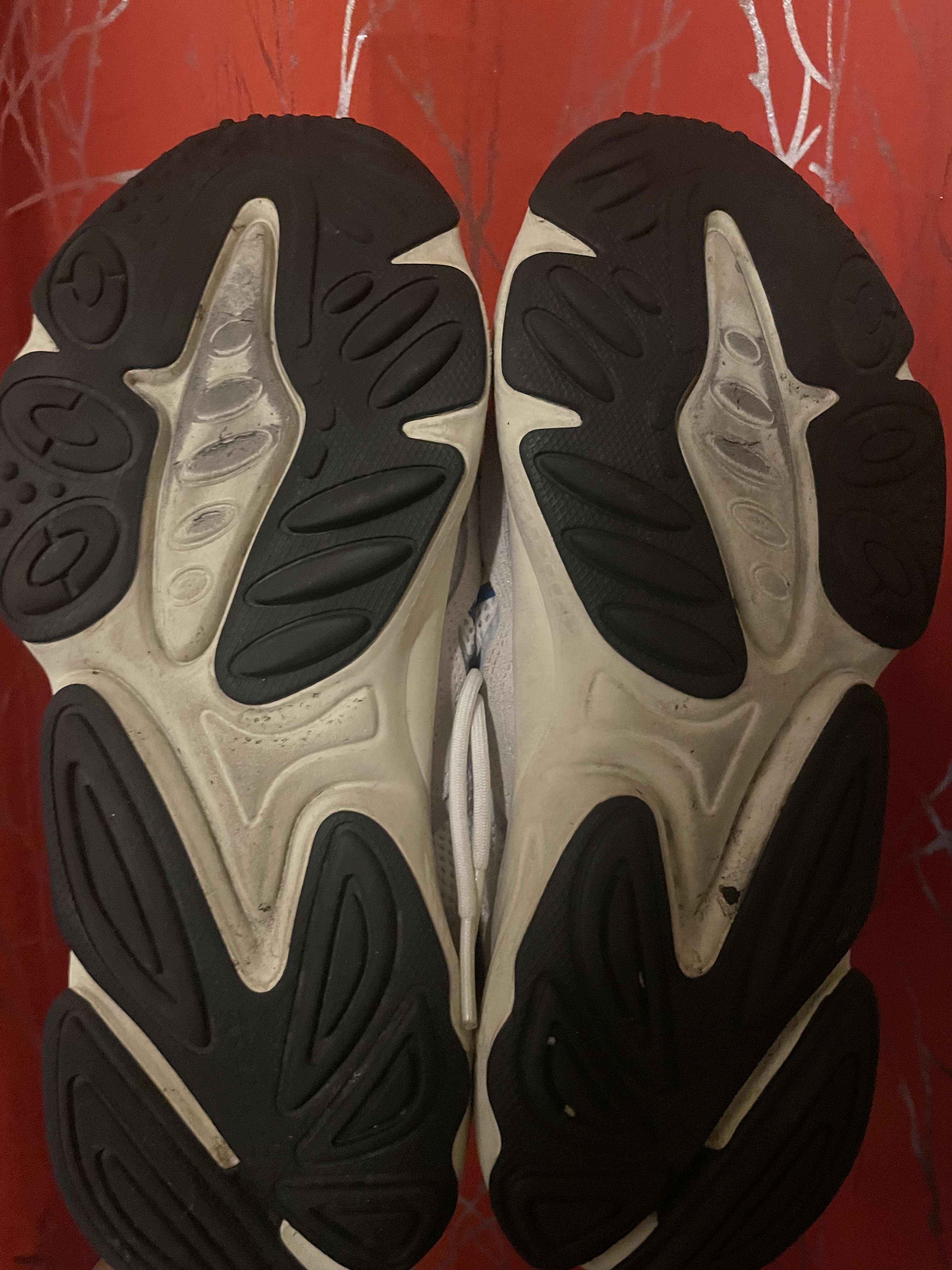 Adidas Adidas Ozweego Size 10 Size US 10 / EU 43 - 6 Thumbnail