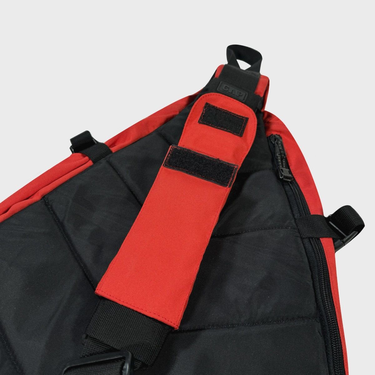 Gap × Vintage 2000's vintage Gap technical red Slingbag Size ONE SIZE - 3 Thumbnail