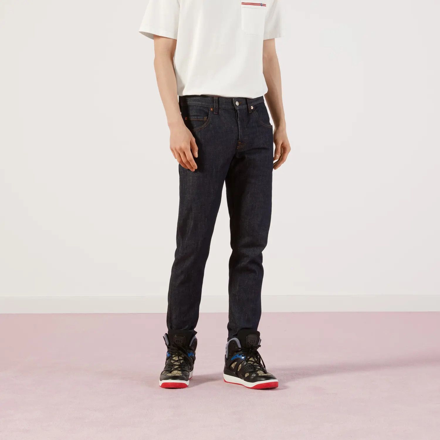 Gucci o1mt1gz0725 Tapered Washed Jeans in Navy Size US 38 / EU 54 - 5 Thumbnail