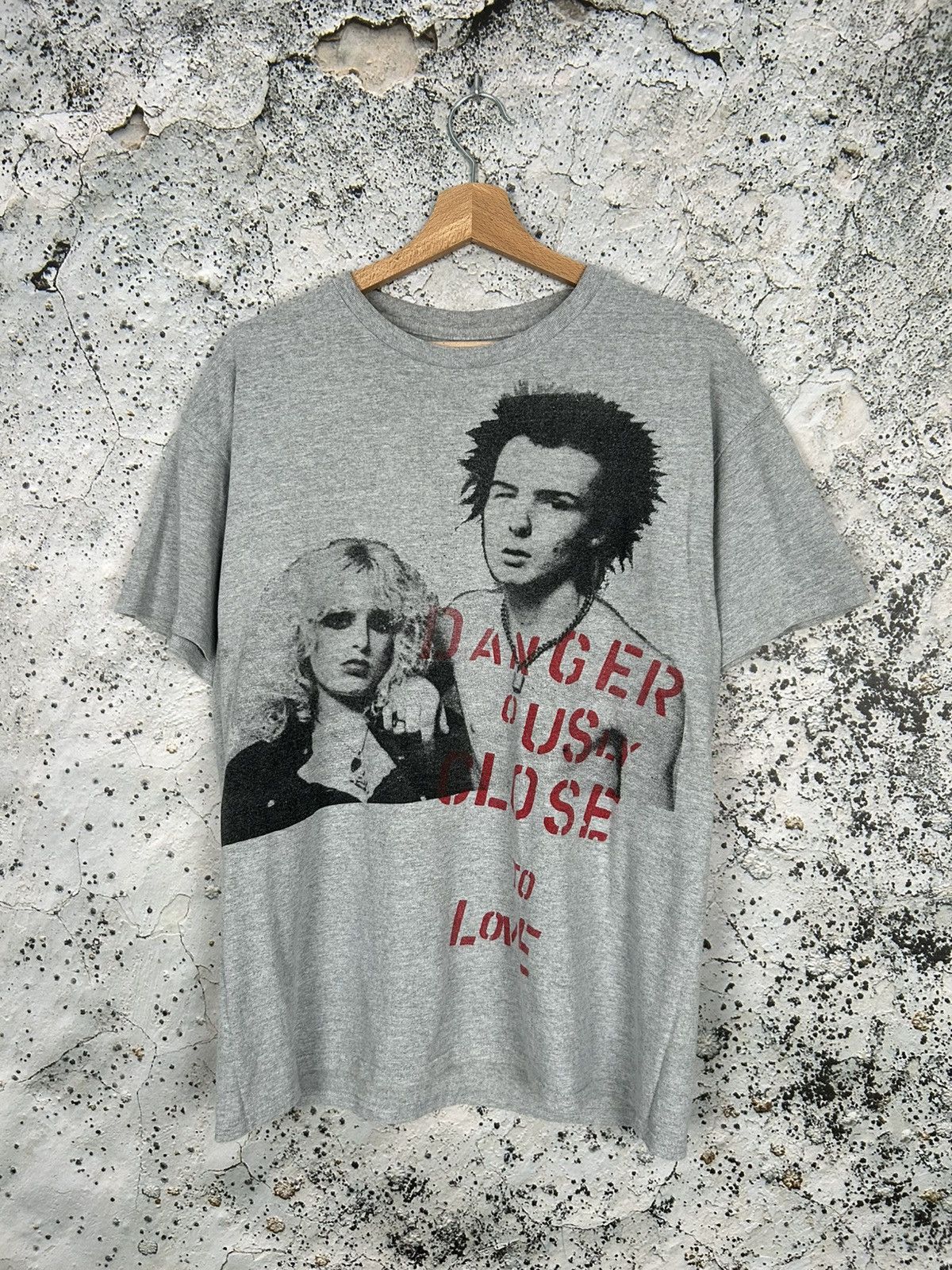Band Tees Vintage Sid Vicious Sex Pistols Rock Band Tee Punk 90s Size US L / EU 52-54 / 3 - 1 Thumbnail