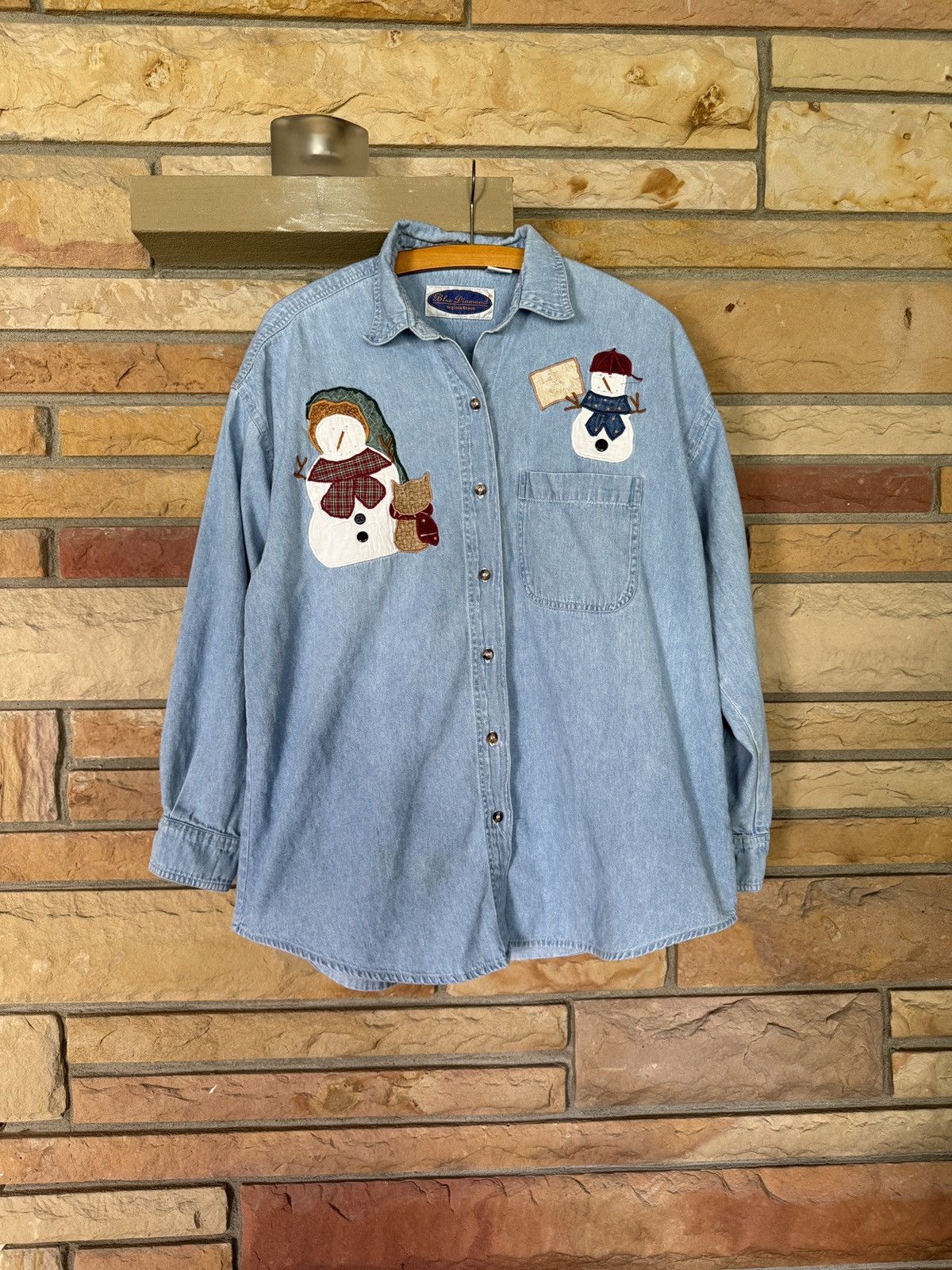 Vintage Vintage 90s Snowman Embroidered Button Up Shirt Size US M / EU 48-50 / 2 - 1 Thumbnail