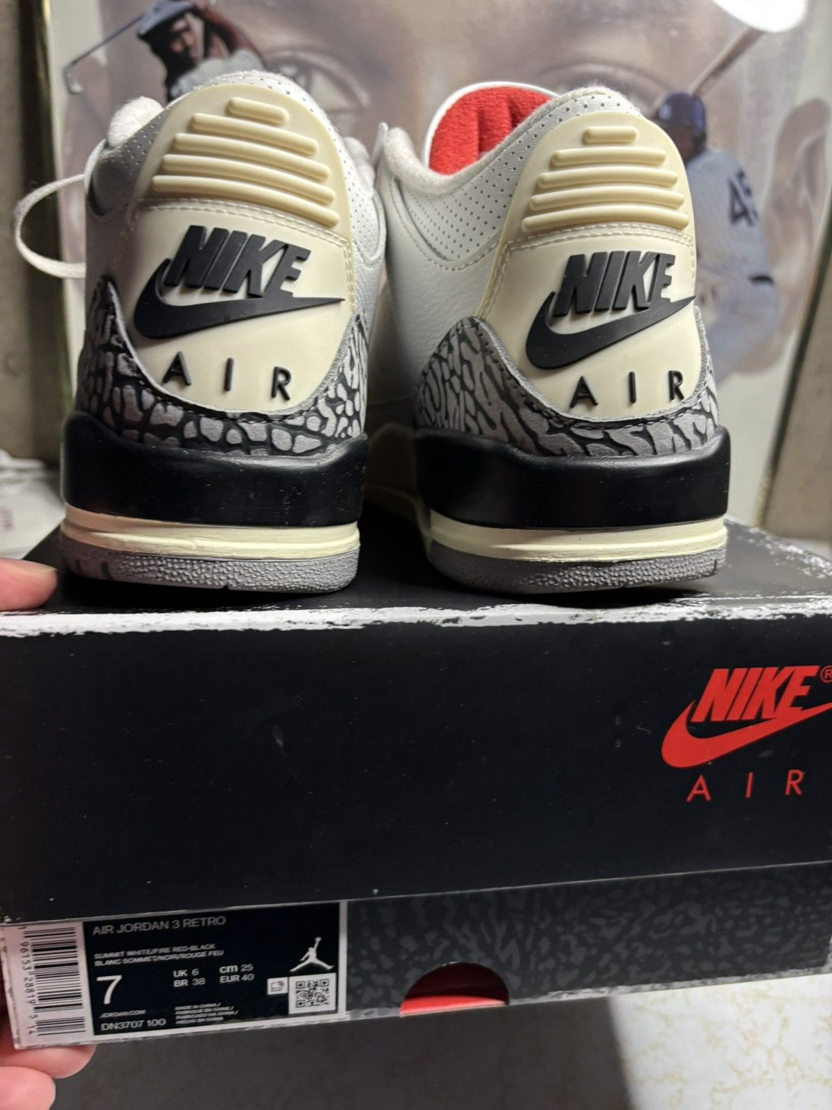 Jordan Brand Jordan Retro 3 ‘white cement reimagined’ Size US 7 / EU 40 - 7 Thumbnail