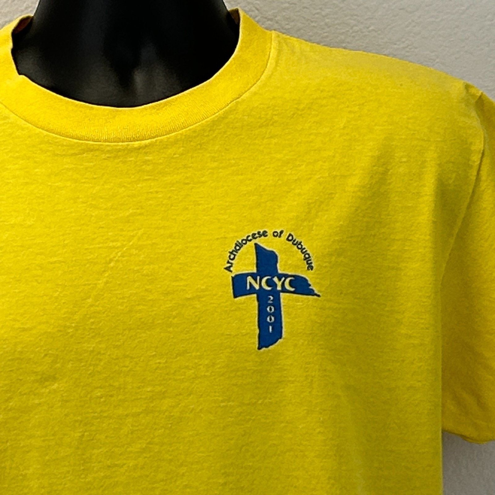 Fruit Of The Loom Vintage Y2Ks NYCY Archdiocese of Dubuque T Shirt L Large Size US L / EU 52-54 / 3 - 6 Thumbnail