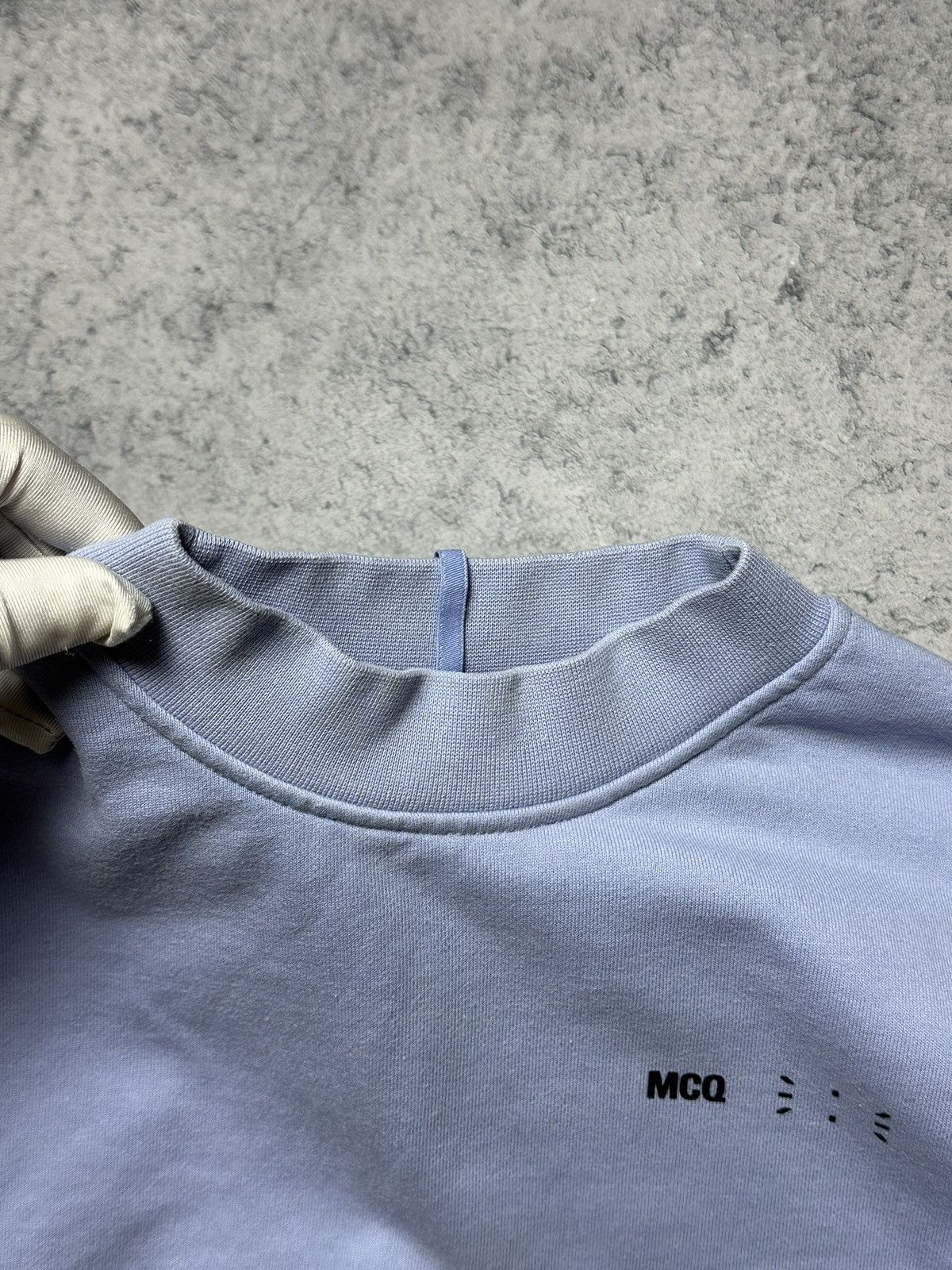 MCQ No. 0 by Alexander McQueen MCQ Crop Sweatshirt Size S / US 4 / IT 40 - 10 Thumbnail