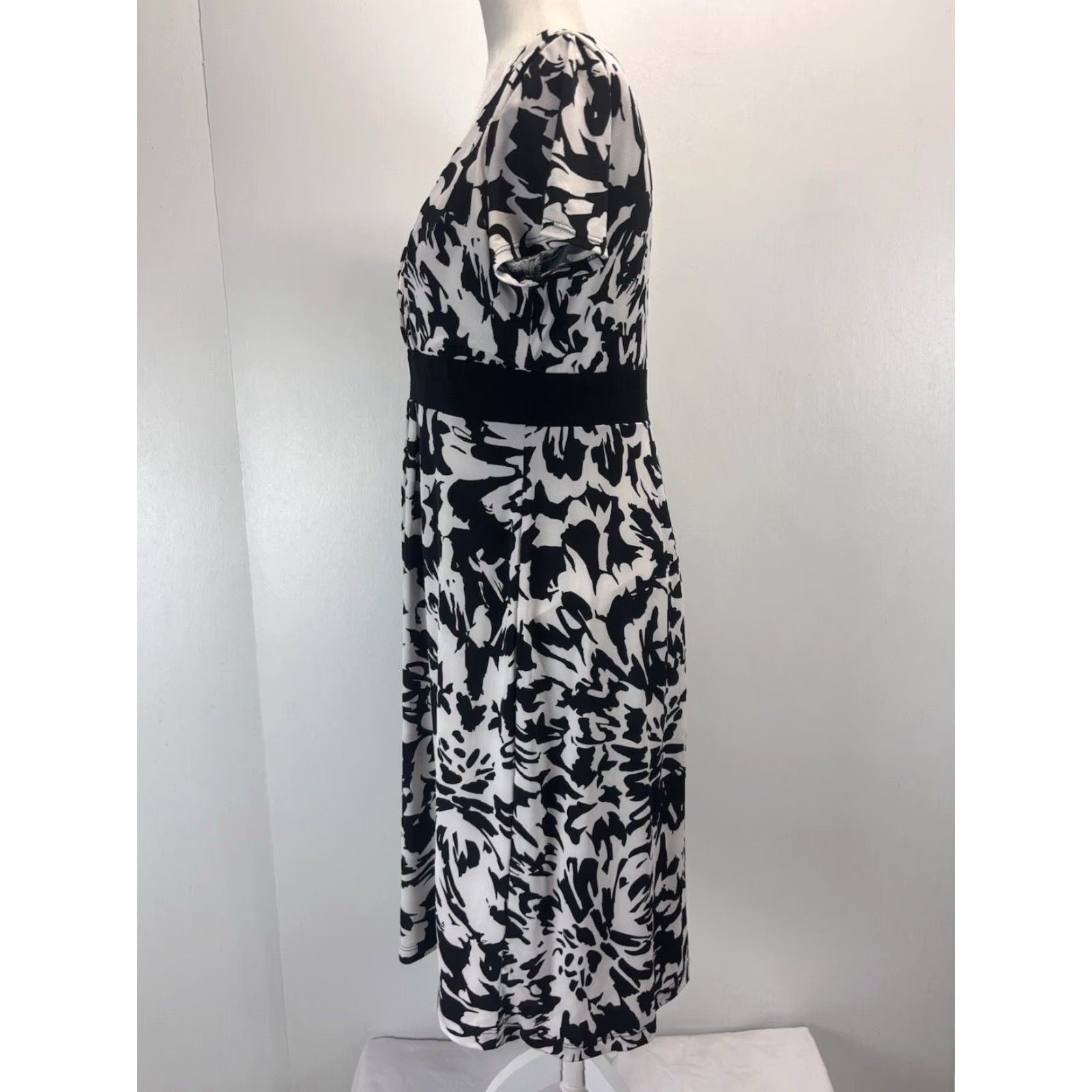 Coldwater Creek COLDWATER CREEK Midi Dress Fit & Flare A-Line Women's Medium Black White Print Size M / US 6-8 / IT 42-44 - 4 Thumbnail