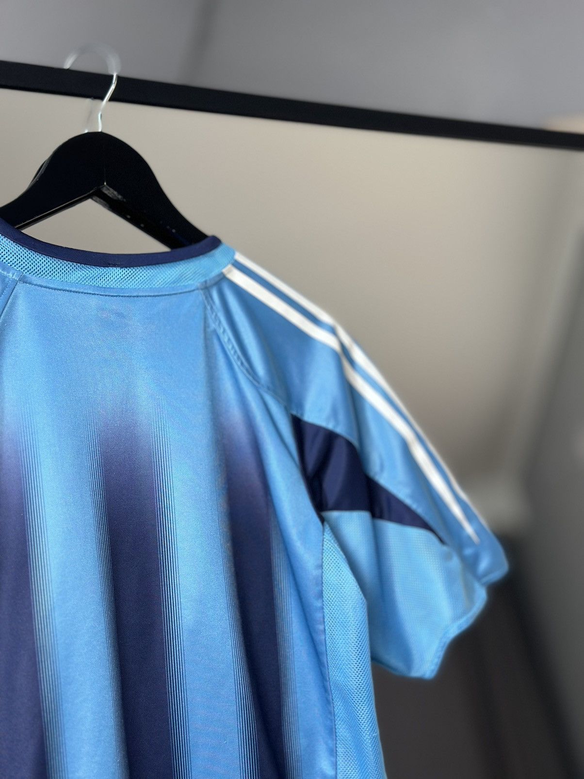 Adidas ADIDAS OLYMPIQUE MARSEILLE 2004/05 AWAY JERSEY MARSYLIA Size US M / EU 48-50 / 2 - 15 Thumbnail