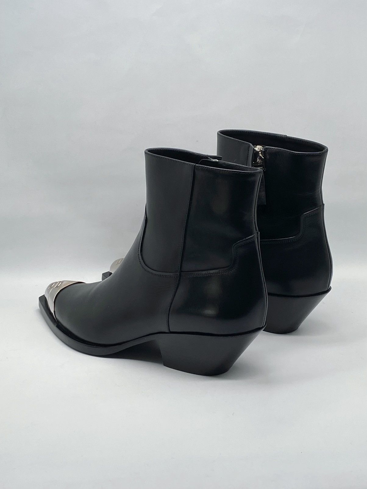 Givenchy Givenchy Calfskin 4G Metal-Toe Western Booties size 38 Size US 8 / IT 38 - 11 Thumbnail