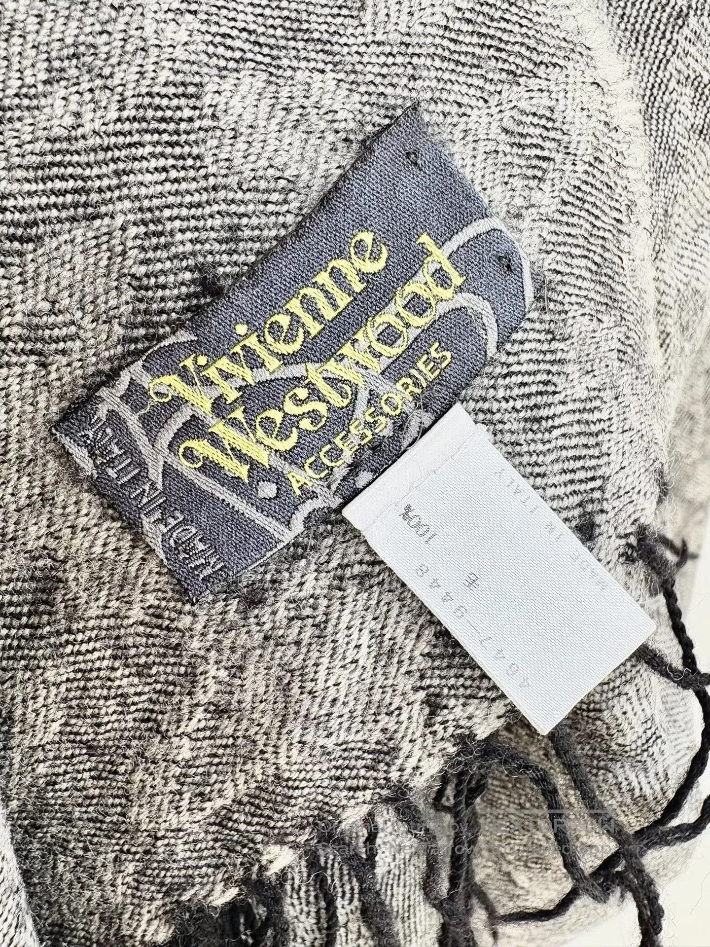 Vivienne Westwood Vivienne Westwood Vintage Gray Saturn Scarf. Size ONE SIZE - 6 Thumbnail