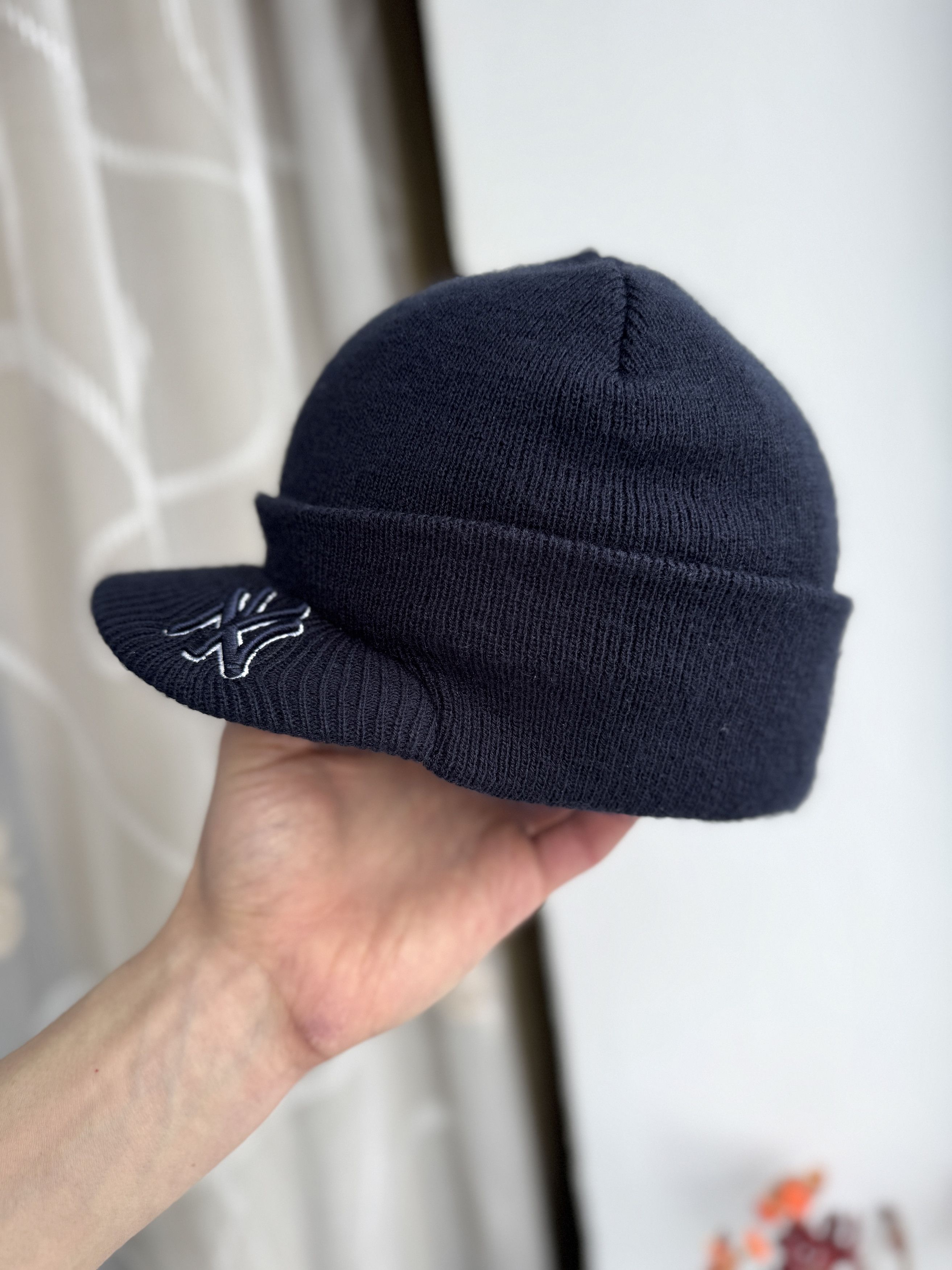 New York Yankees Vintage Y2K NY Yankees MLB Visor Beanie Hat Hip Hop Rap Size ONE SIZE - 3 Thumbnail