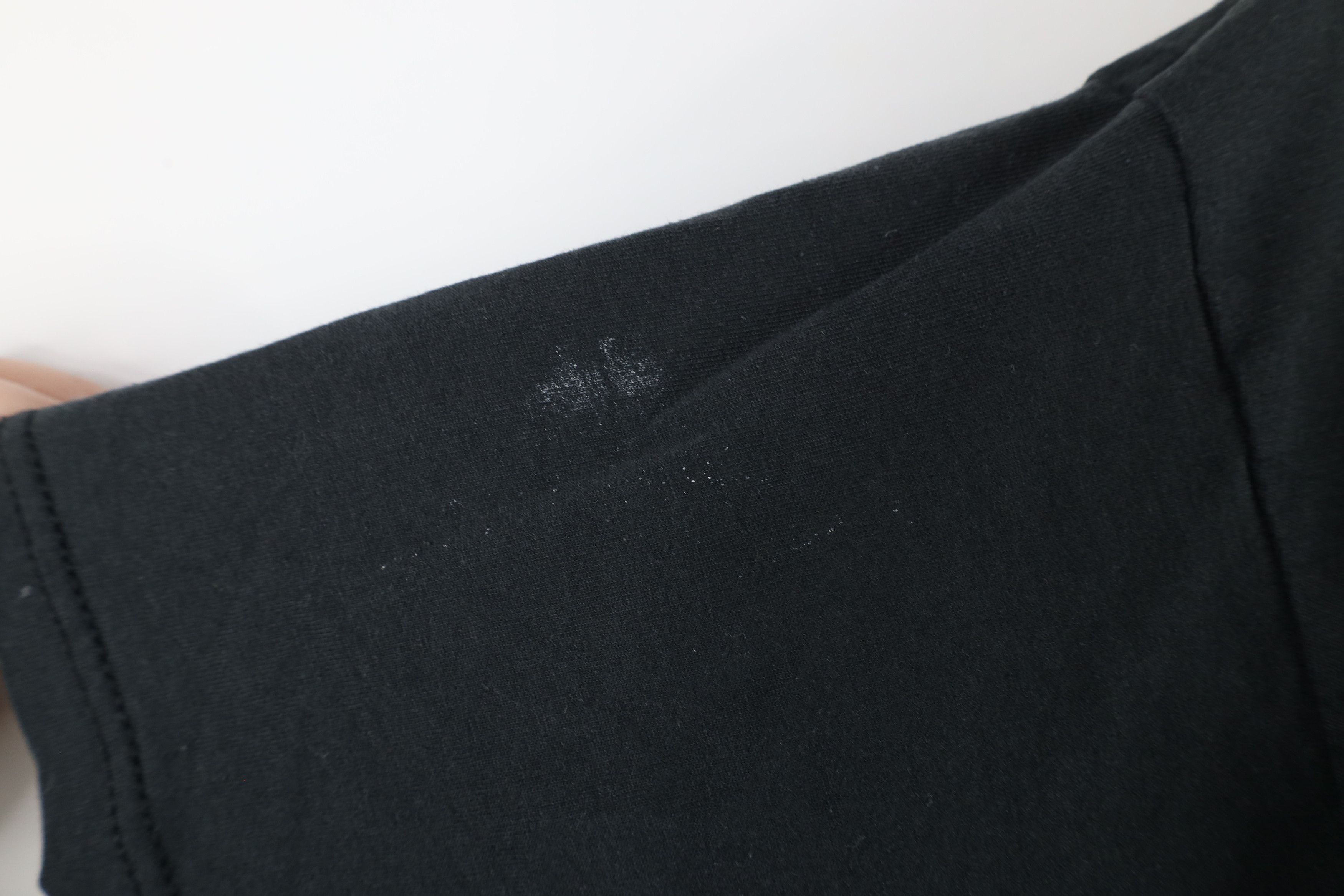 Vintage Vintage 90s Streetwear Blank Thin Pocket T-Shirt Black Size US M / EU 48-50 / 2 - 9 Thumbnail