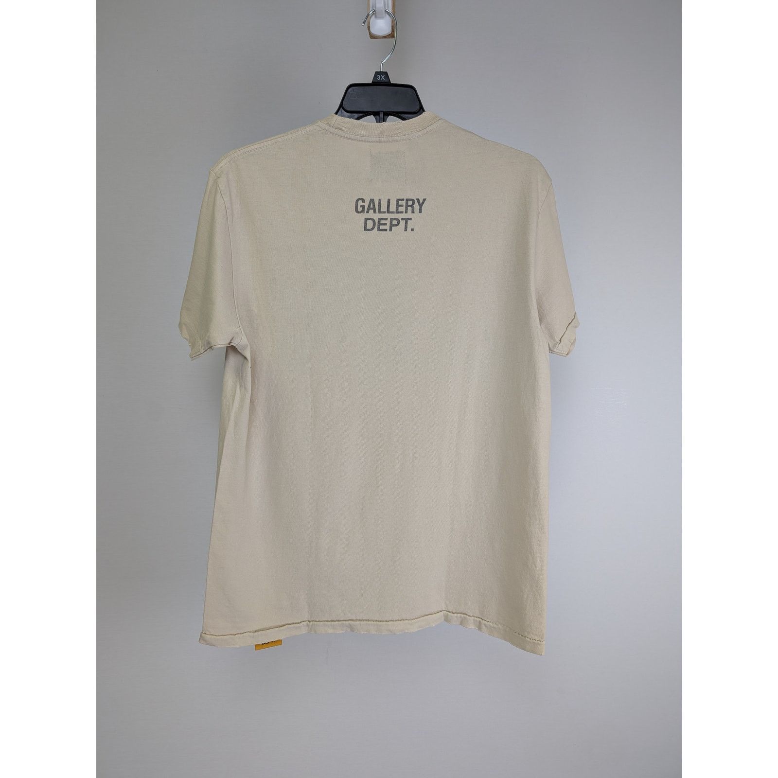 Gallery Dept. o1rshd1 Galleries are Boring without us T-Shirt in Beige Size US M / EU 48-50 / 2 - 6 Thumbnail