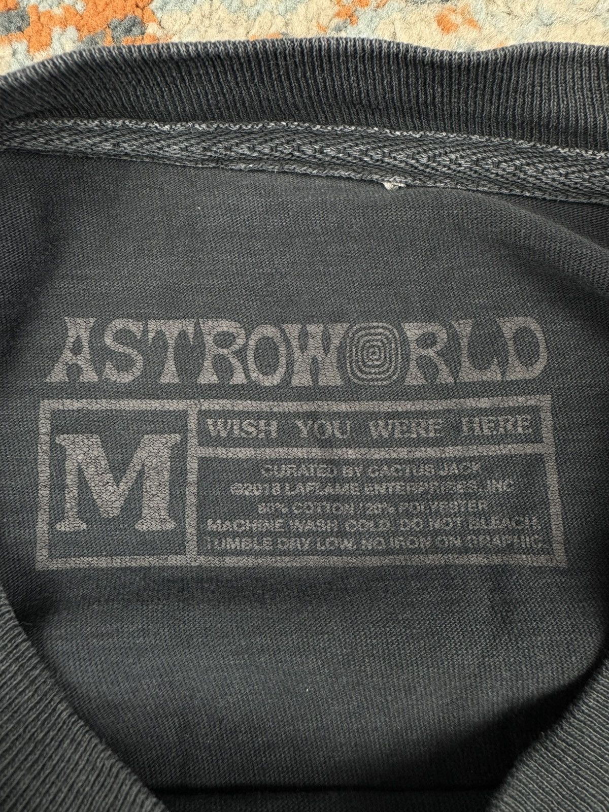 Travis Scott Rare Travis Scott Astroworld staff tee faded washed hype Size US M / EU 48-50 / 2 - 11 Thumbnail