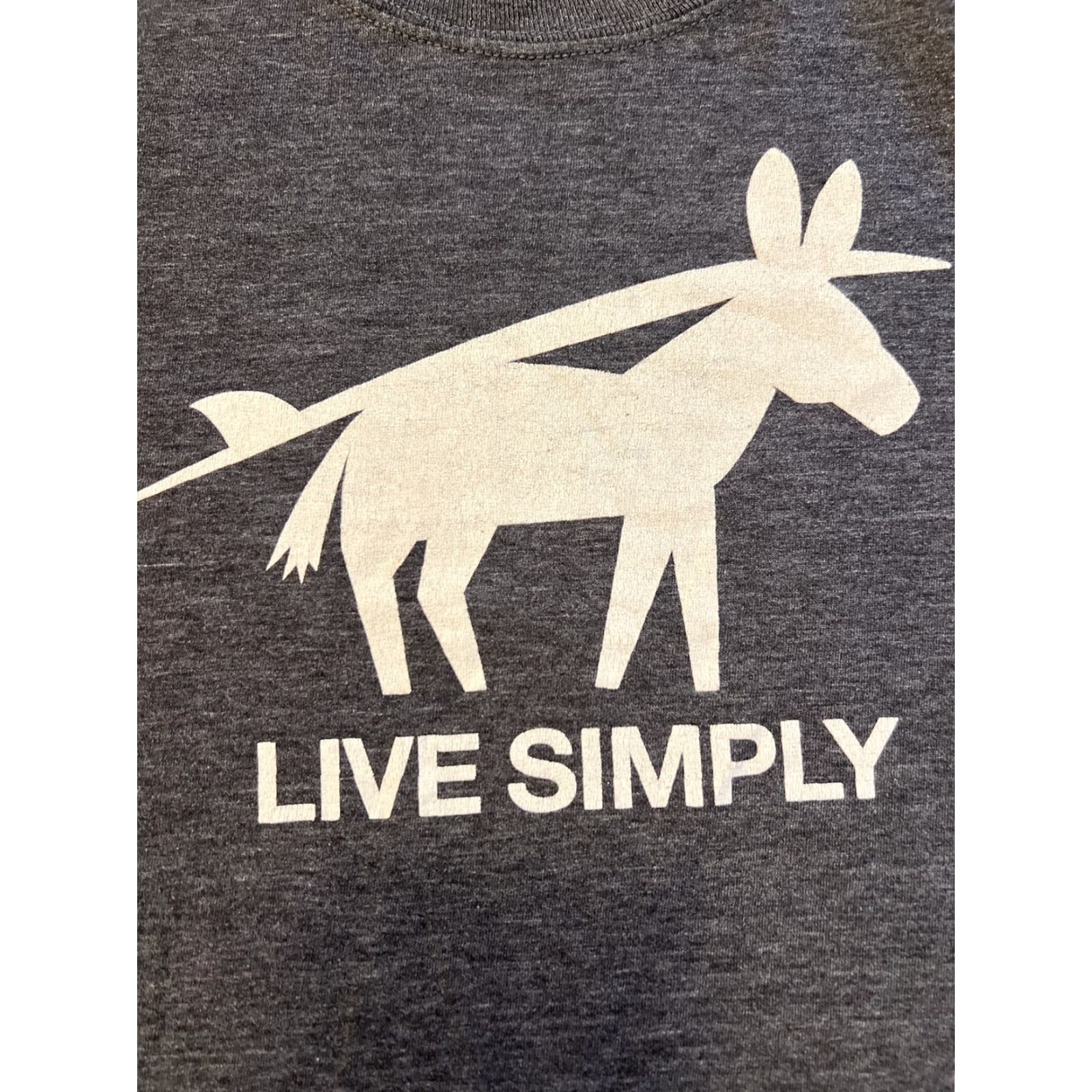 Patagonia VINTAGE Patagonia Surfer’s Mule As A Surfboard Rack ‘Live Simply’ Shirt L Gray Logo Mens Shirt Size US L / EU 52-54 / 3 - 2 Thumbnail