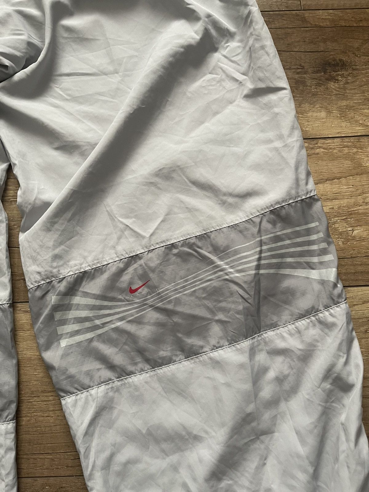 Nike Nike Vintage Nylon Track Pants Sweatpants Baggy 90s Size US 34 / EU 50 - 5 Thumbnail