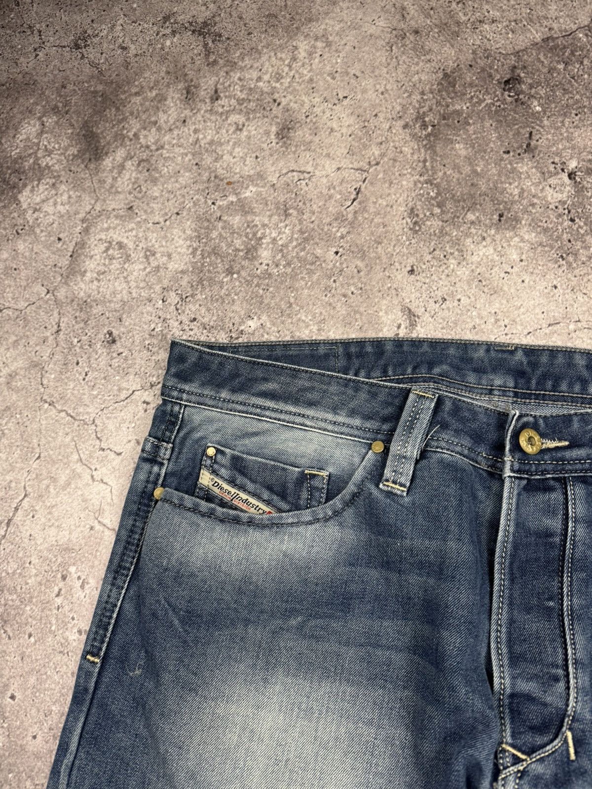 Diesel Vintage Diesel Jeans Flared Wide Japanese Y2K Faded Distress Size US 36 / EU 52 - 7 Thumbnail