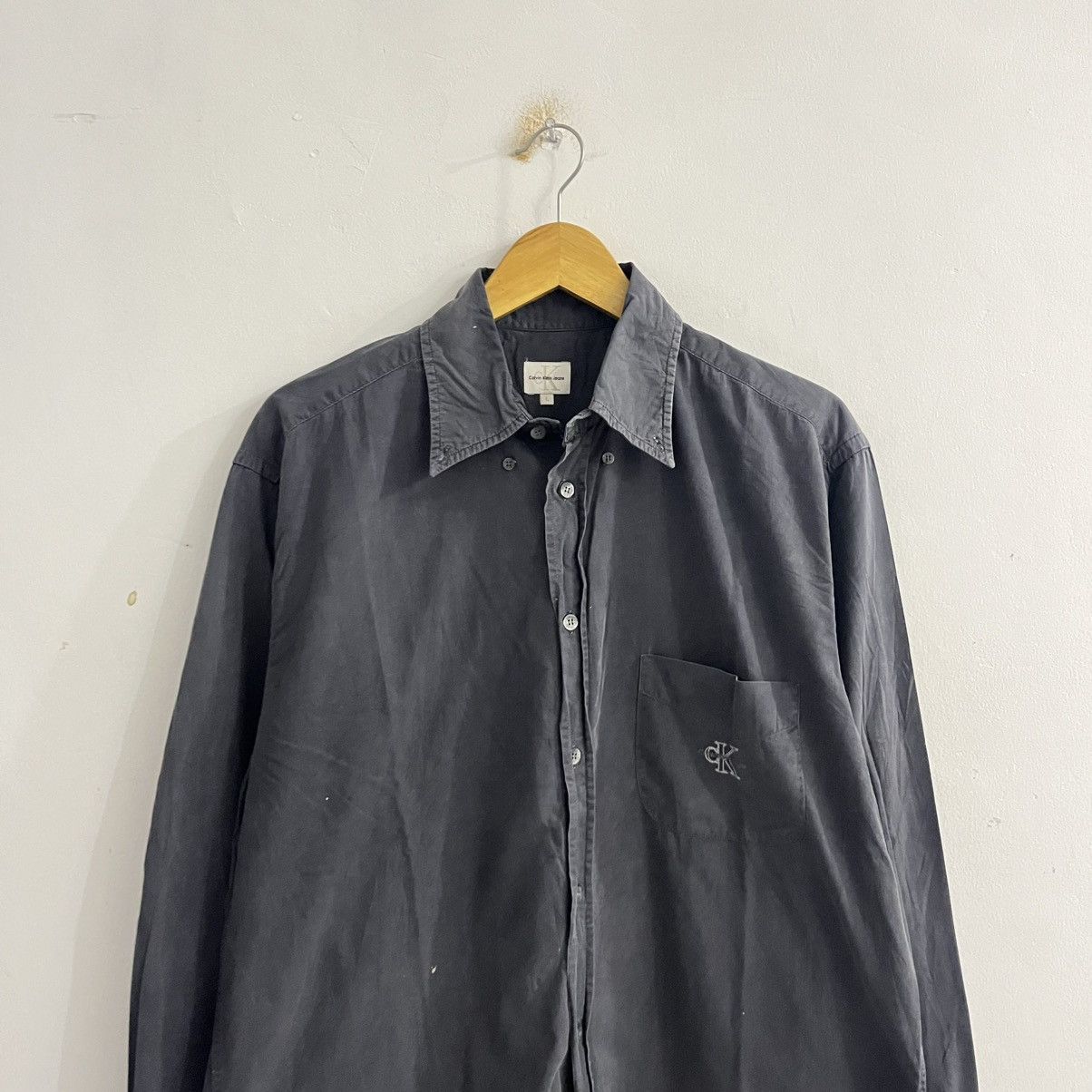 Calvin Klein Calvin Klein Washed Ls Button Up Size US L / EU 52-54 / 3 - 2 Thumbnail