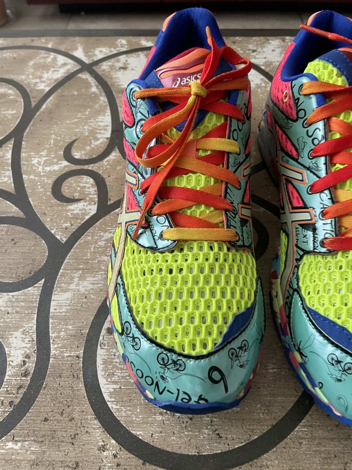 Asics Gel-Noosa Tri 6 Size US 12 / EU 45 - 2 Thumbnail