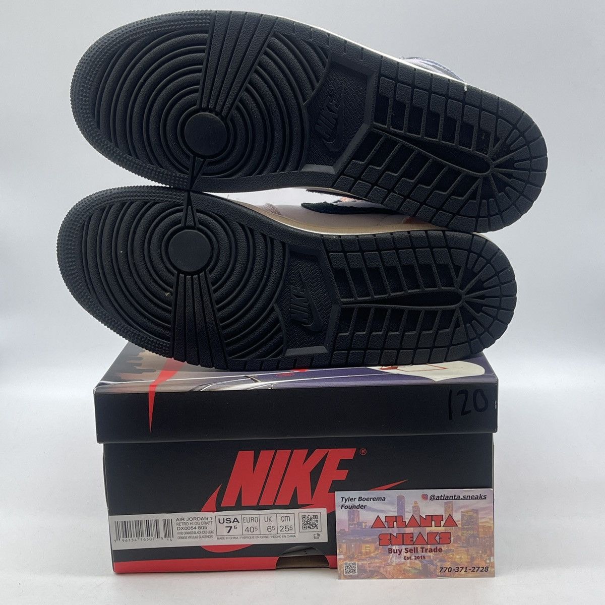 Nike Air Jordan 1 high skyline Size US 7.5 / EU 40-41 - 7 Thumbnail