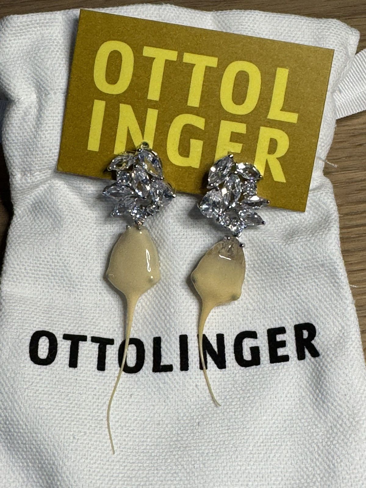 Ottolinger Ottolinger Silver & Off-White Diamond Dip Earrings Size ONE SIZE - 1 Thumbnail