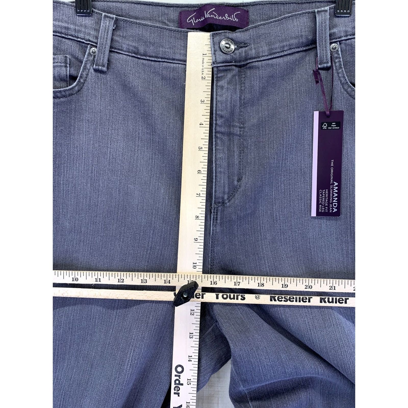 Gloria Vanderbilt Gloria Vanderbilt Amanda Sculpt Stretch Slimming Gray Wash Jeans Size 18 NWT Regular 5-Pocket Design Women's Jeans Size 40" / US 18 - 3 Thumbnail