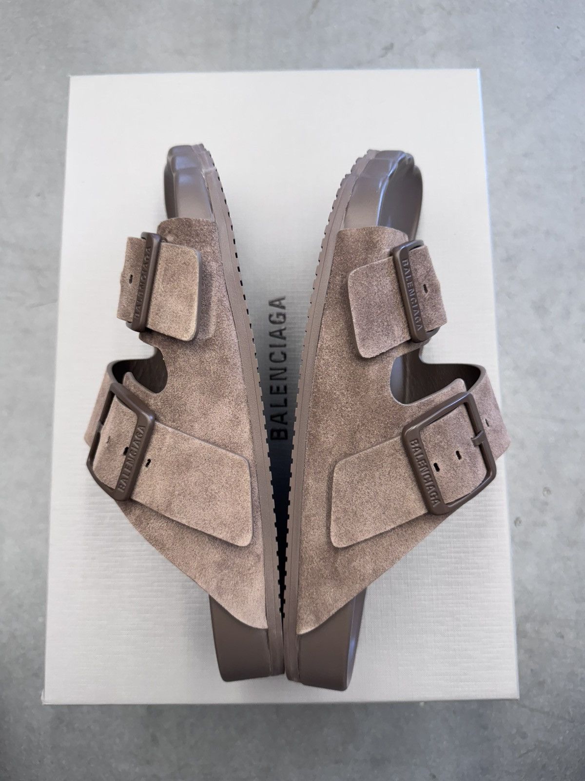 Balenciaga Balenciaga Brown Suede Sunday Sandals Size US 7.5 / EU 40-41 - 5 Thumbnail