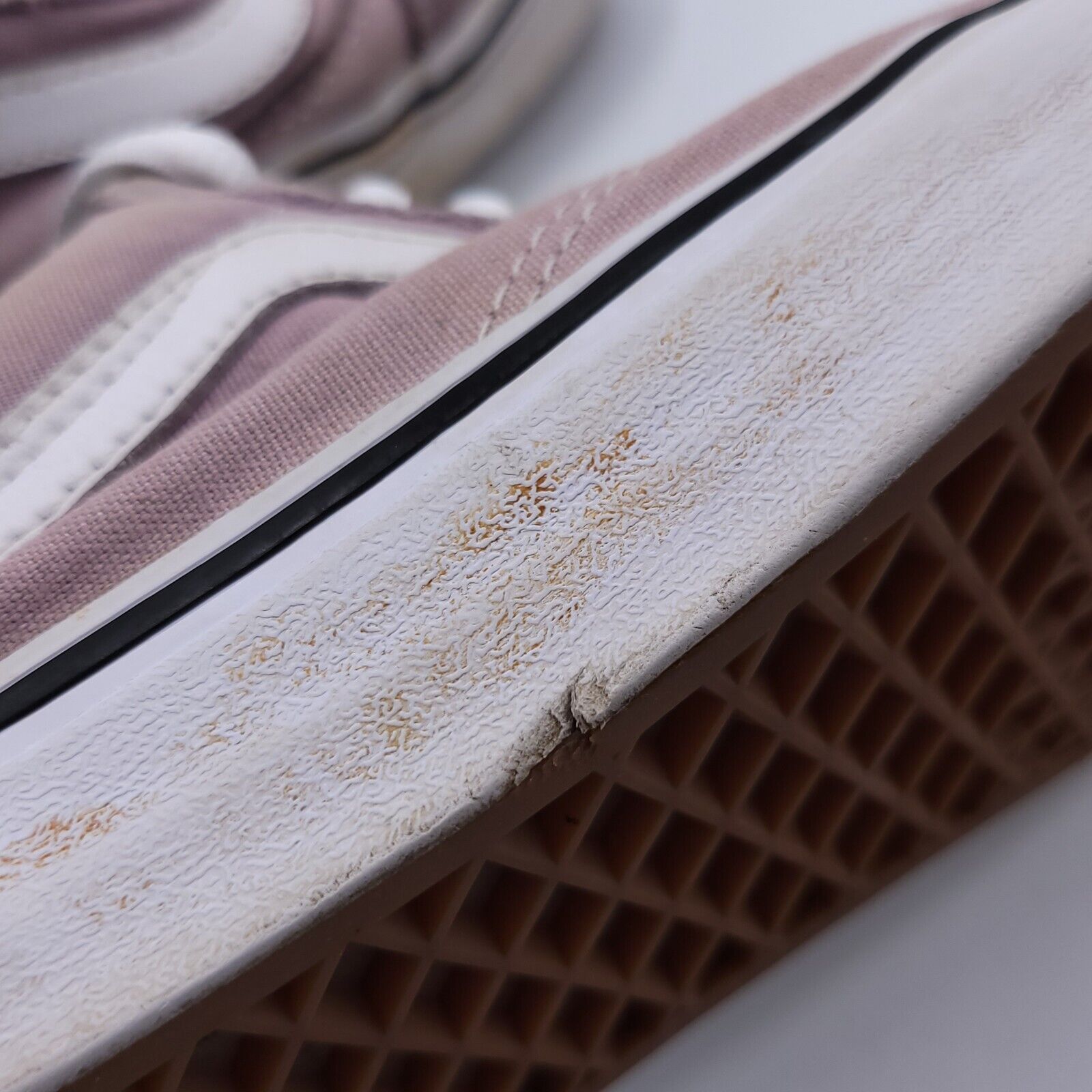 Vans Vans Off the Wall Old Skool Shoe Womens Size 7 751505 Pink Size US 7 / IT 37 - 10 Thumbnail