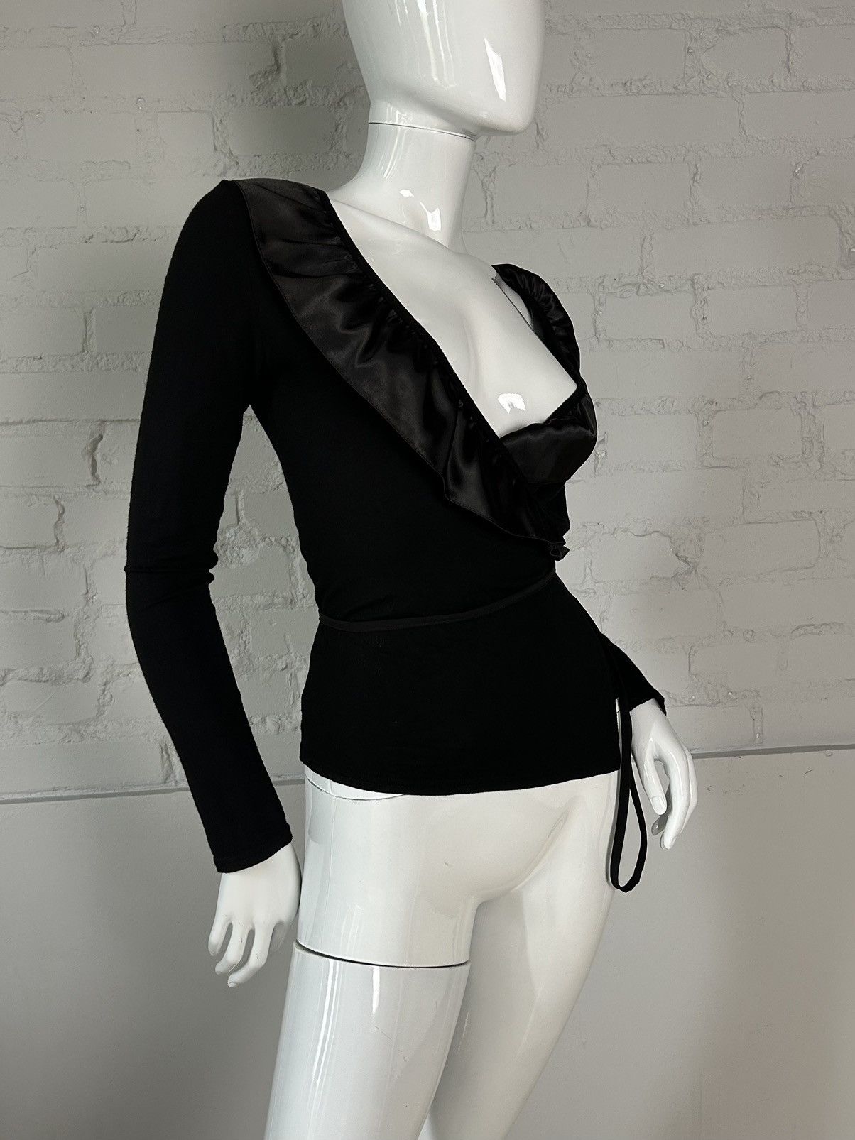 Other Black ruffled long sleeve top Size S / US 4 / IT 40 - 4 Thumbnail