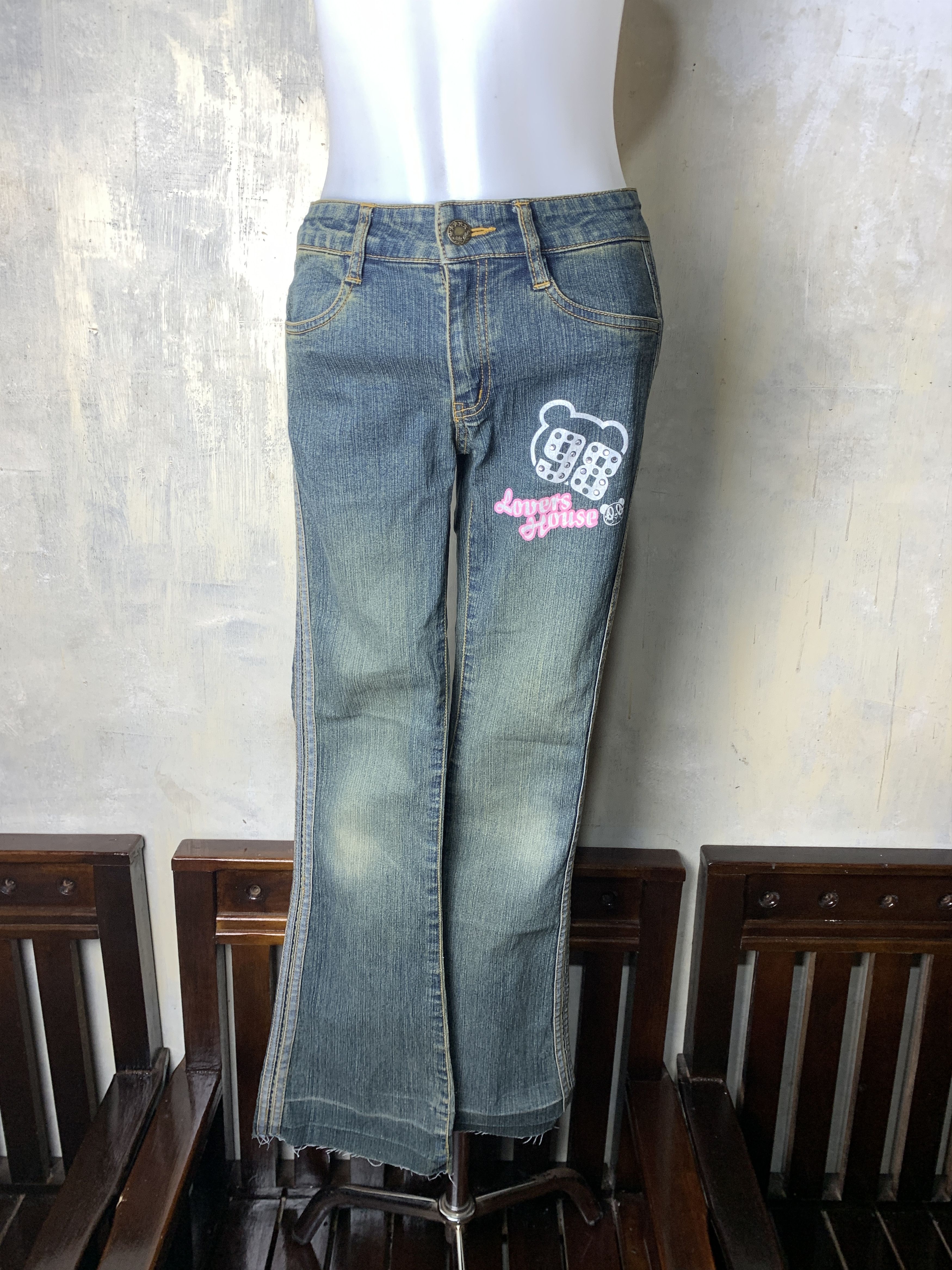 Angel Blue 2000s Lovers House Indigo Blue Flared Petite Jeans (26) Size 26" / US 2 / IT 38 - 3 Thumbnail