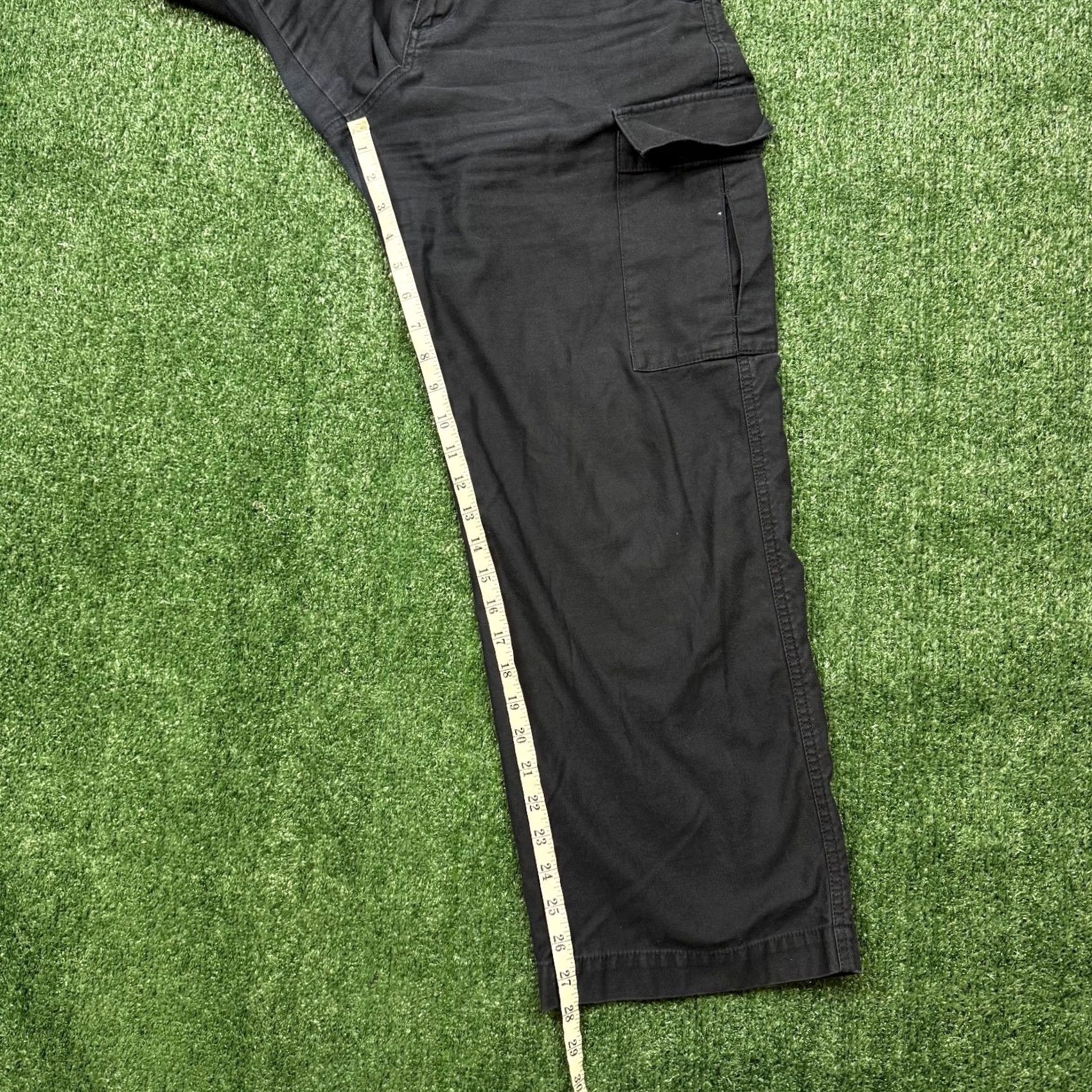 Uniqlo Uniqlo Pants Women's Size M 31 x 28 Black Cargo Lightweight Utility Gorpcore Size 32" / US 10 / IT 46 - 2 Thumbnail