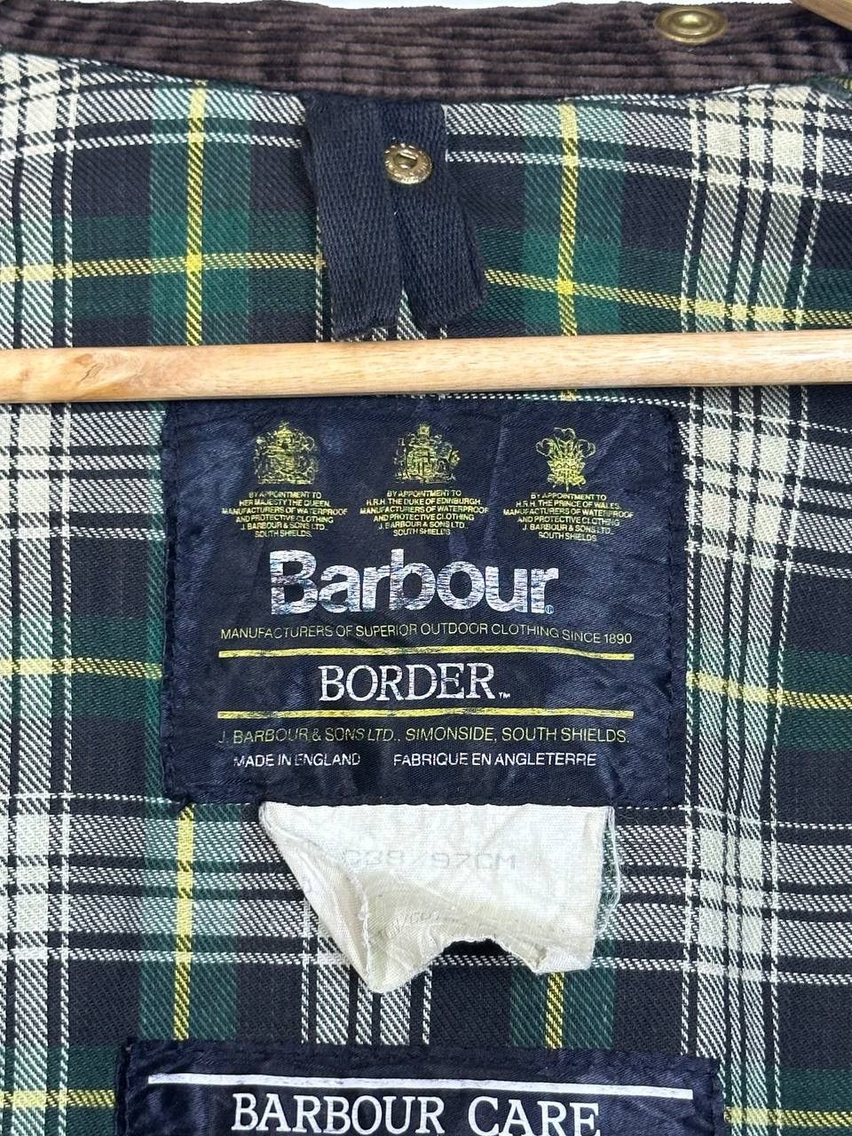 Barbour × Vintage DISTRESS A200 BARBOUR Waxed Border Coat Jacket (PIT 22) Size US S / EU 44-46 / 1 - 15 Thumbnail