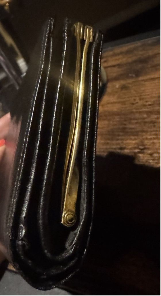 Saint Laurent Paris Yves Saint Laurent Embossed Leather Bifold Wallet Size ONE SIZE - 4 Thumbnail