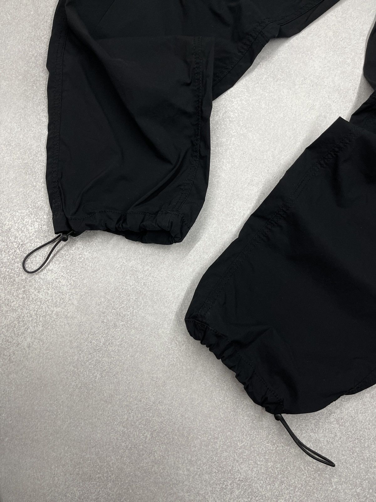 Primark Mens Primark Nylon Cargo Pants Black Parachute Multipocket Size US 34 / EU 50 - 7 Thumbnail