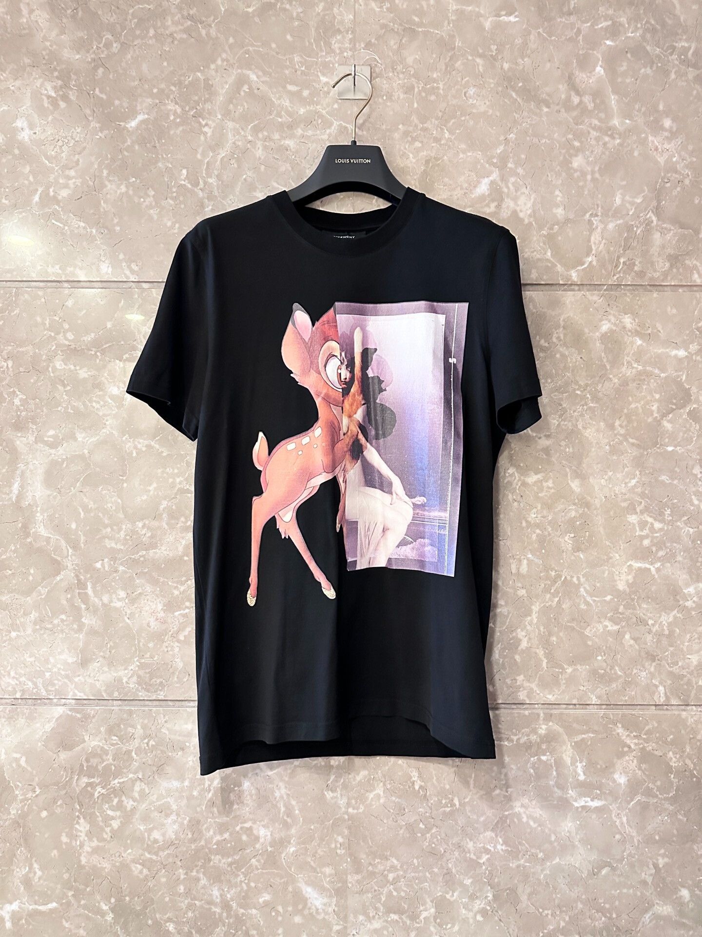Givenchy Givenchy Classic Deer Short-Sleeve T-Shirt Size US S / EU 44-46 / 1 - 1 Thumbnail