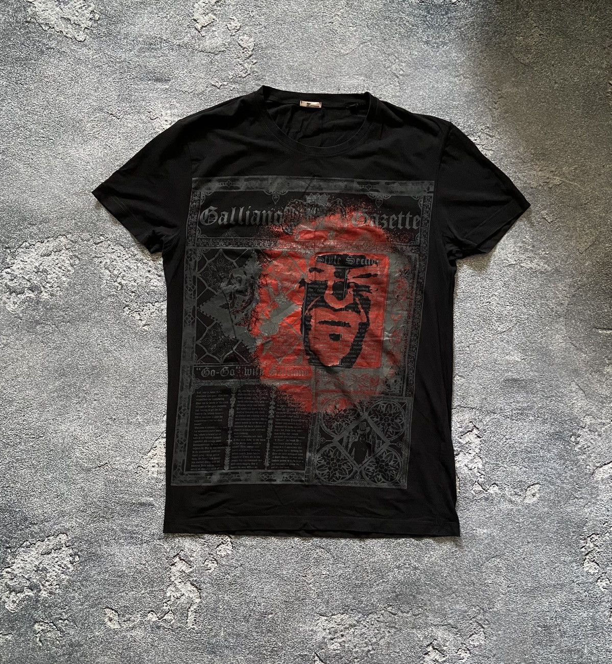 John Galliano John Galliano Graphic Black Red Print Designer Avant-Garde Size US M / EU 48-50 / 2 - 1 Thumbnail