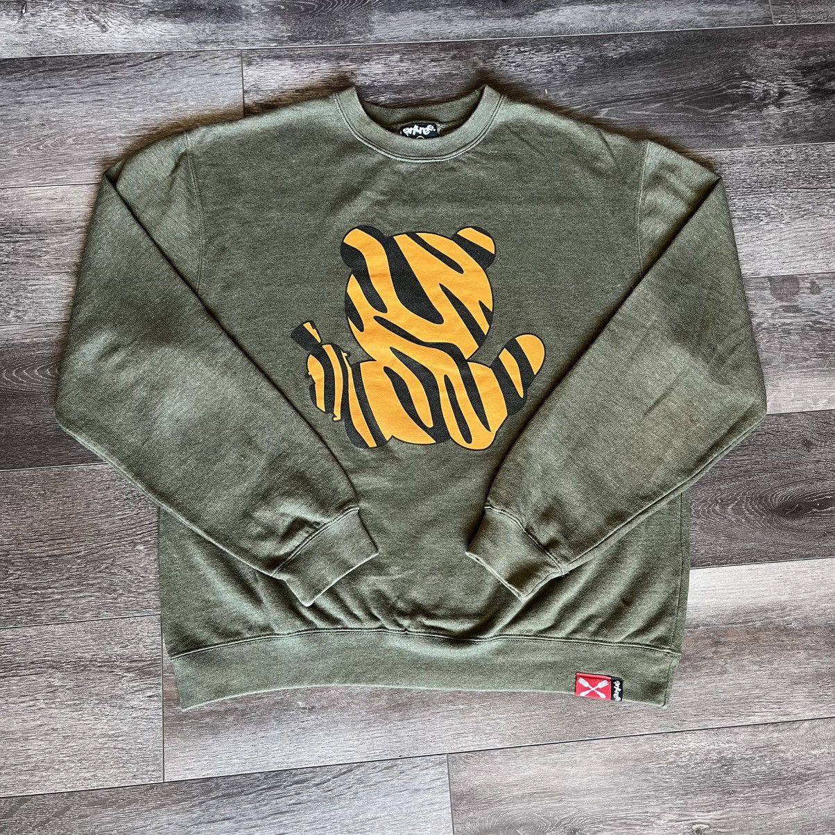 Entree Lifestyle Vintage 2000s Entree Lifestyle Bear Striped Logo Sweatshirt Size US L / EU 52-54 / 3 - 1 Thumbnail