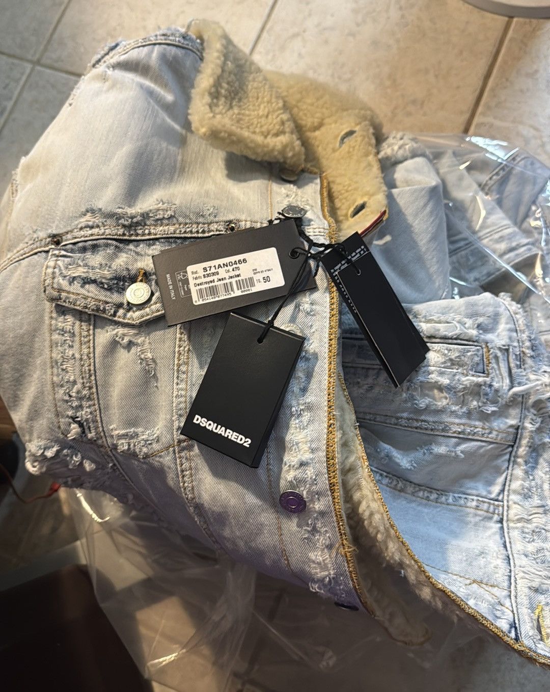 Dsquared2 DSQUARE2 distressed denim/fur “over” light blue jacket M Size US M / EU 48-50 / 2 - 2 Thumbnail