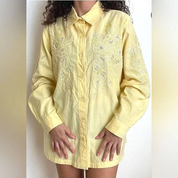 Embellished Floral Button-Up Top Party Pastel Spring Travel