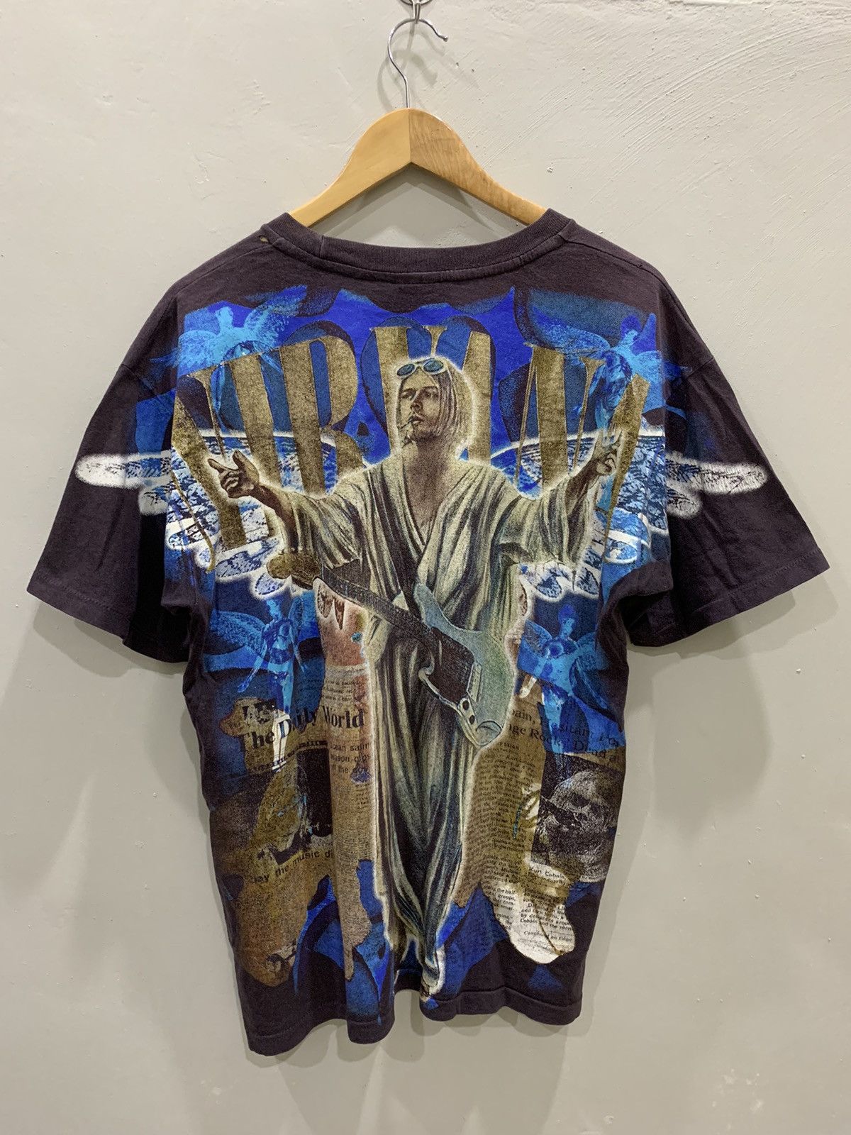Nirvana × Vintage Vintage Kurt Cobain Boot t shirt Size US L / EU 52-54 / 3 - 3 Thumbnail